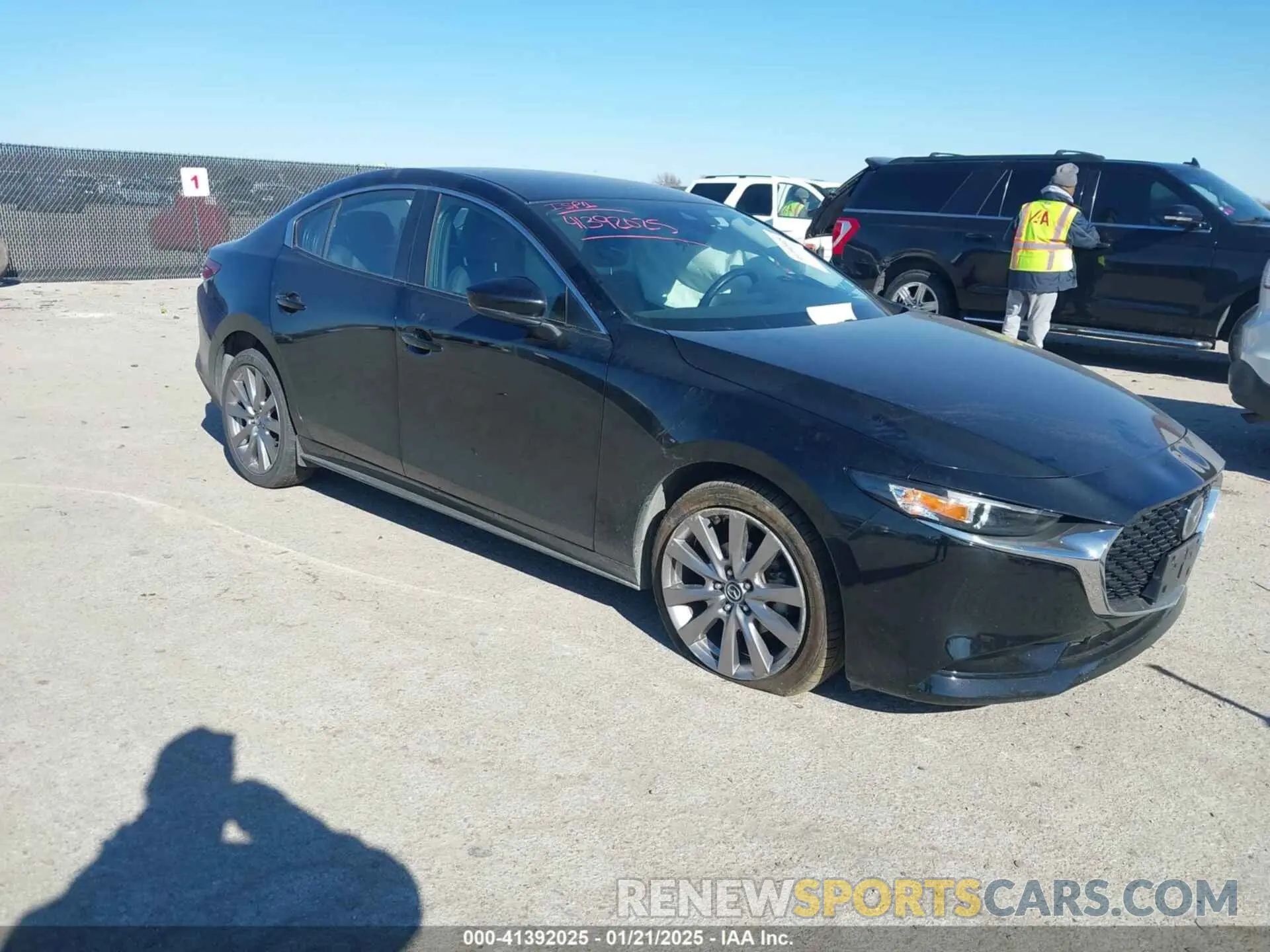 1 Photograph of a damaged car 3MZBPADLXLM119509 MAZDA MAZDA3 2020
