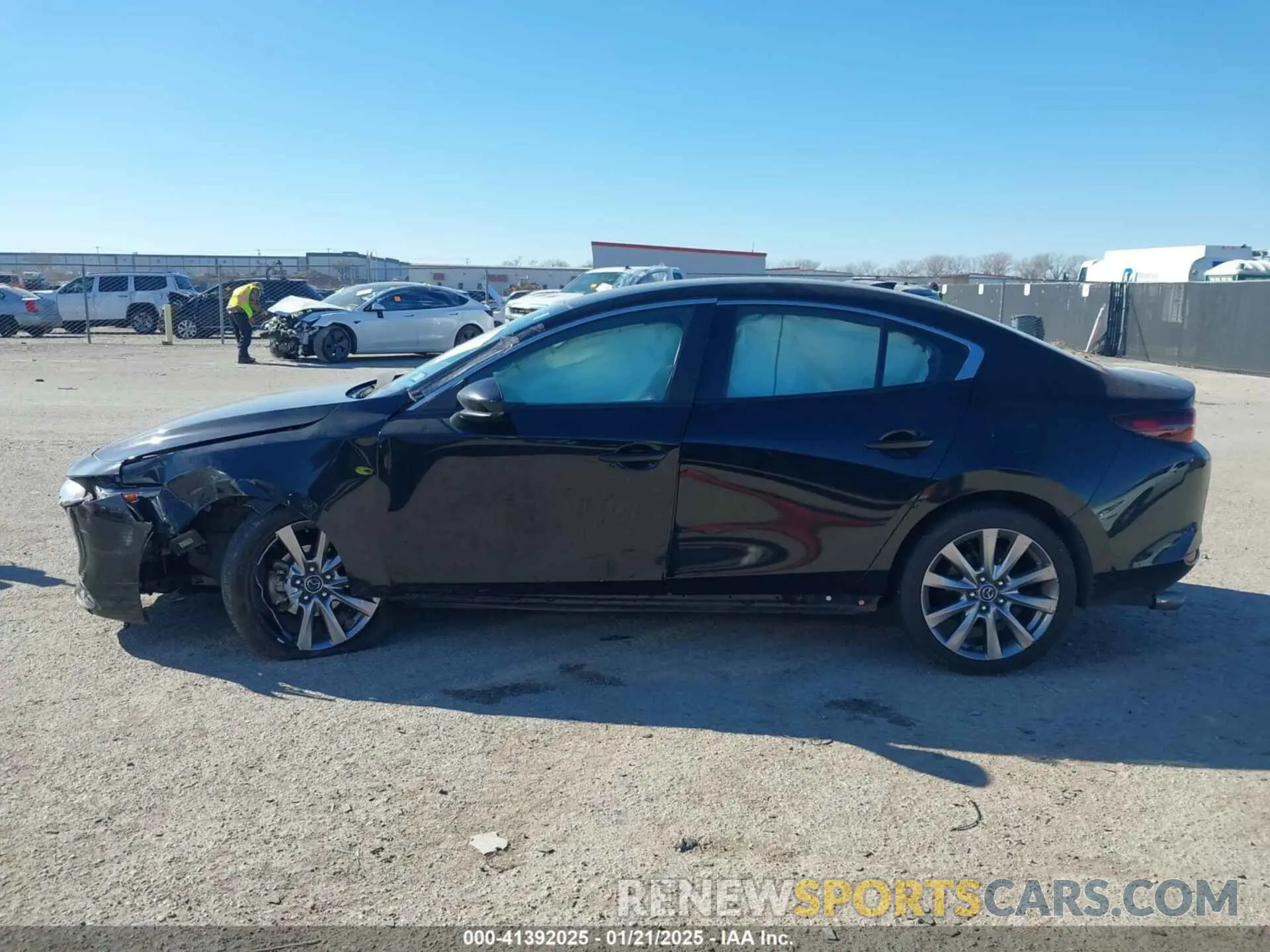 14 Photograph of a damaged car 3MZBPADLXLM119509 MAZDA MAZDA3 2020
