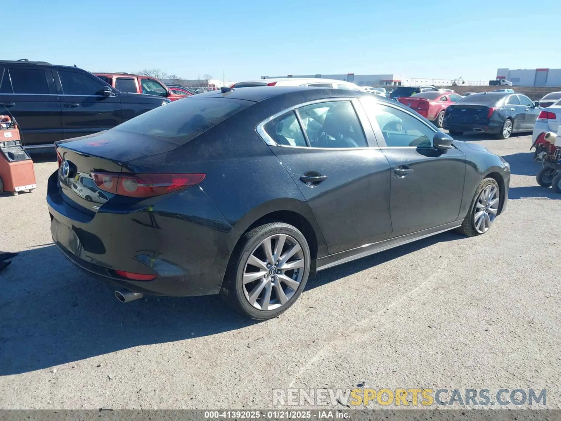 4 Photograph of a damaged car 3MZBPADLXLM119509 MAZDA MAZDA3 2020