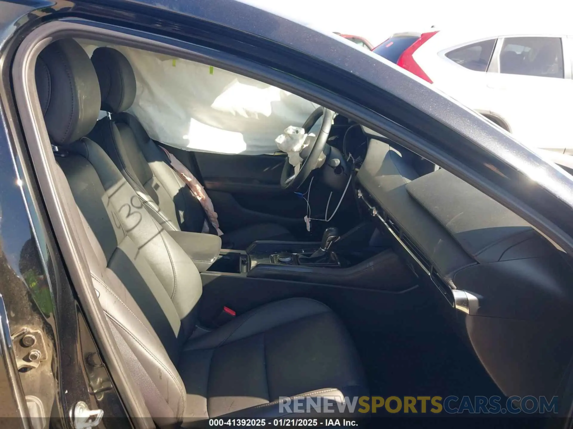 5 Photograph of a damaged car 3MZBPADLXLM119509 MAZDA MAZDA3 2020