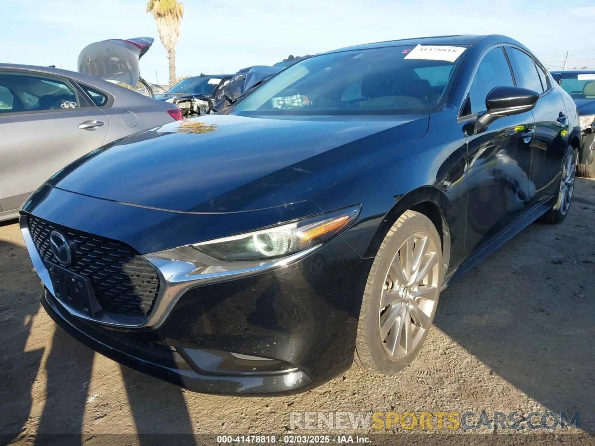 2 Photograph of a damaged car 3MZBPAEM2LM124405 MAZDA MAZDA3 2020