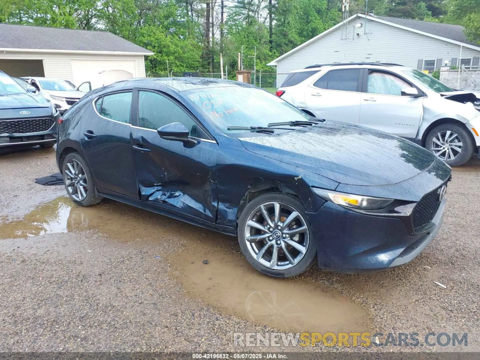 1 Photograph of a damaged car JM1BPALM1L1158967 MAZDA MAZDA3 2020