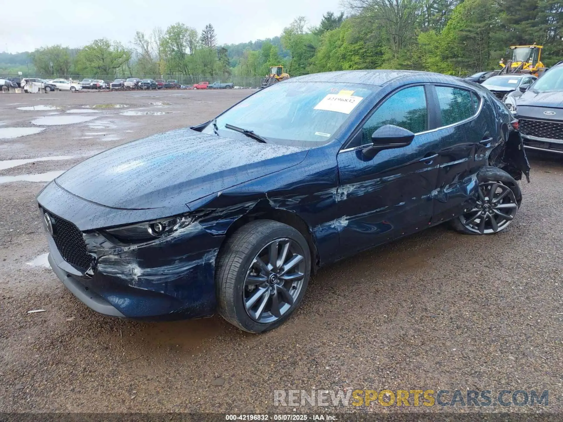 2 Photograph of a damaged car JM1BPALM1L1158967 MAZDA MAZDA3 2020