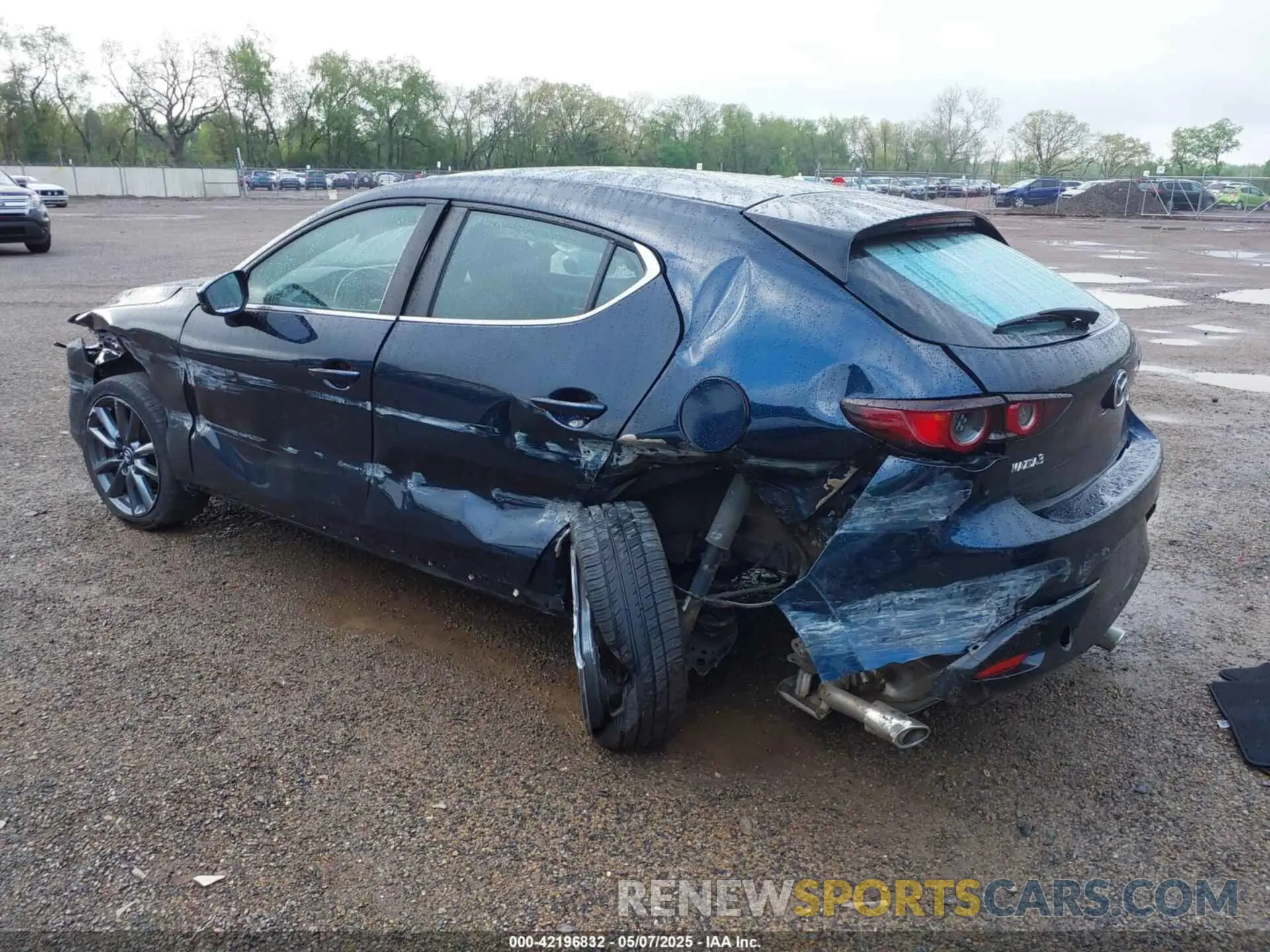 3 Photograph of a damaged car JM1BPALM1L1158967 MAZDA MAZDA3 2020