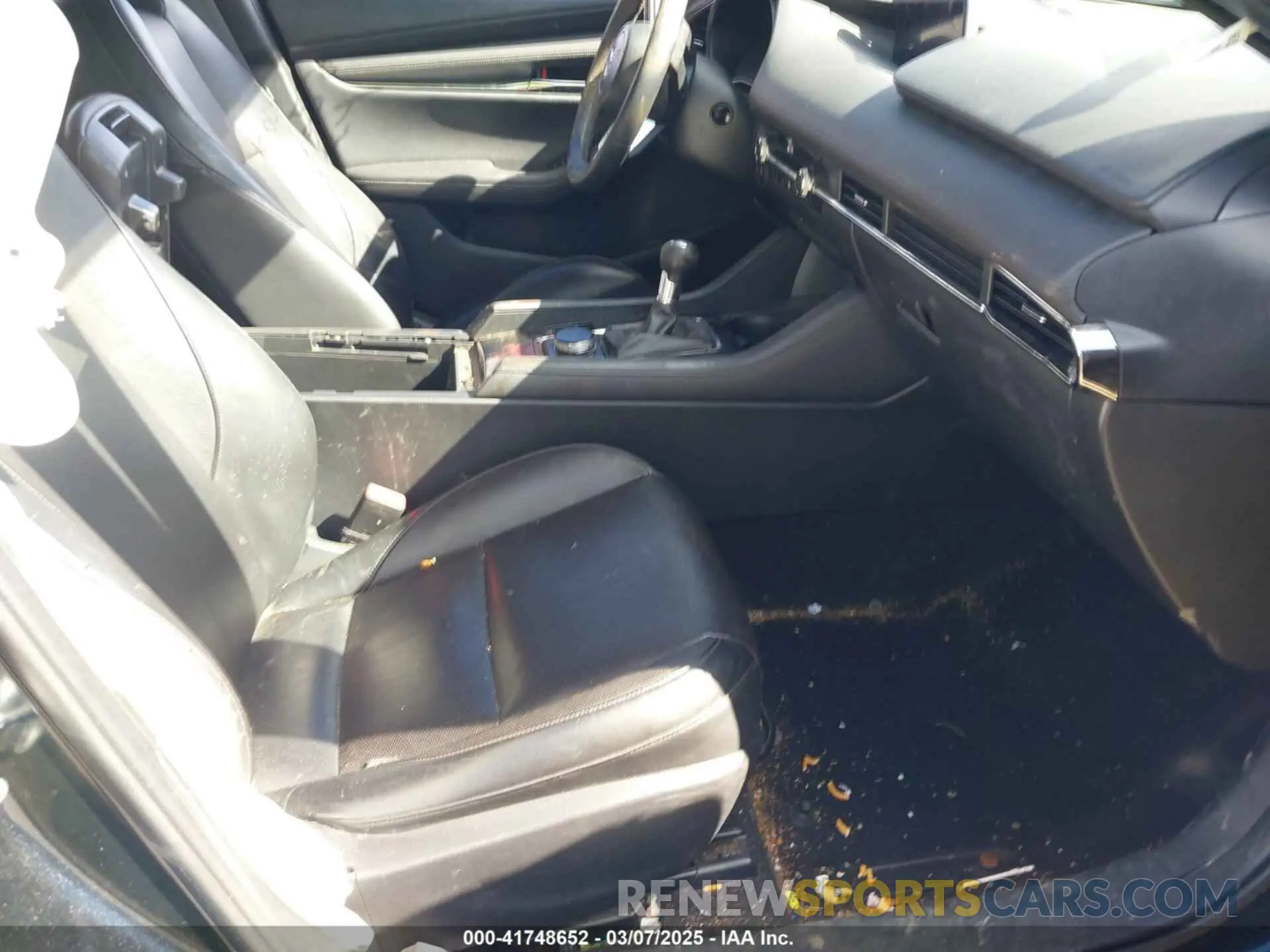 5 Photograph of a damaged car JM1BPANM5L1160265 MAZDA MAZDA3 2020