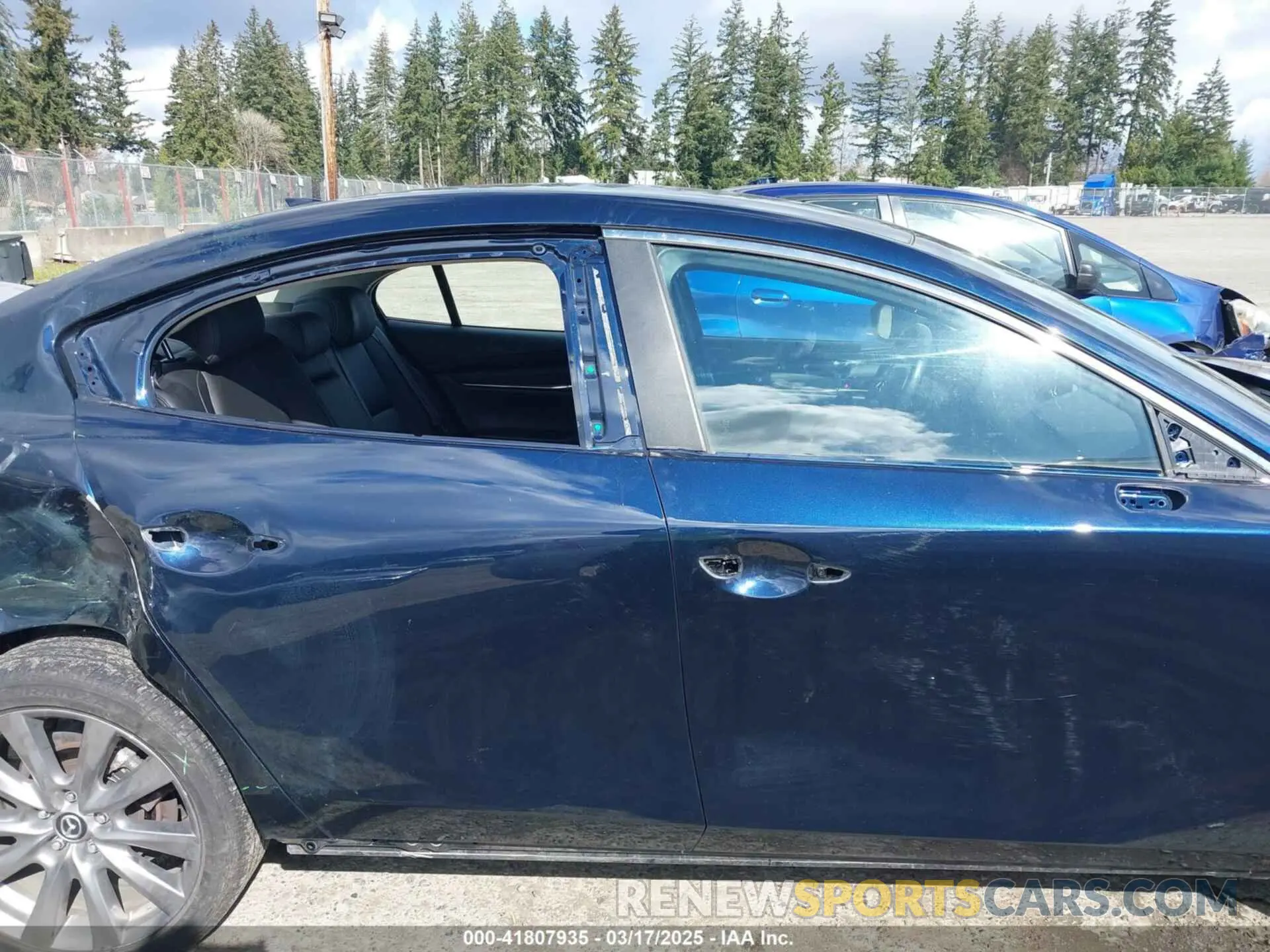 14 Photograph of a damaged car JM1BPBDM6L1171864 MAZDA MAZDA3 2020