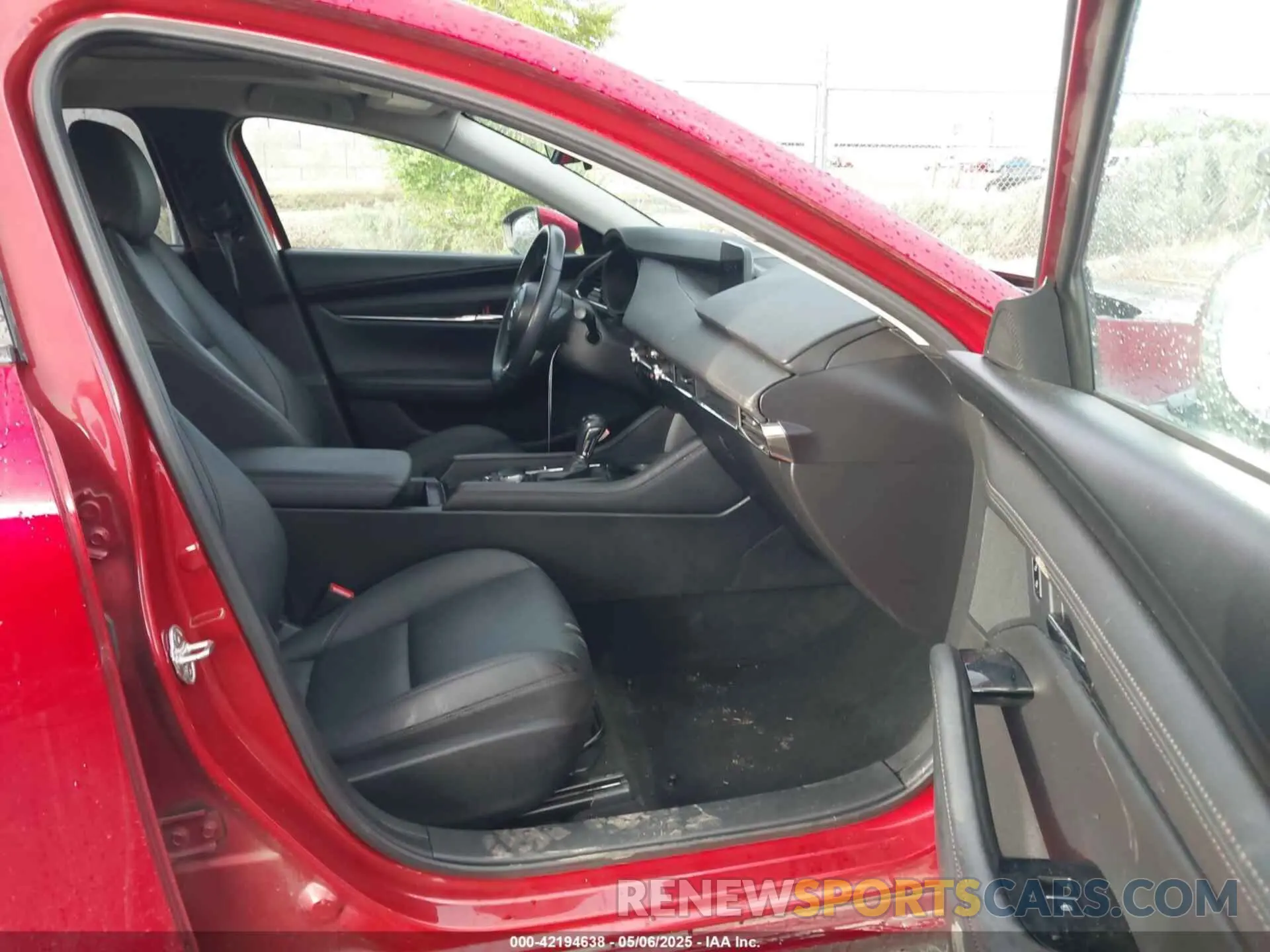 5 Photograph of a damaged car 3MZBPACL0MM252671 MAZDA MAZDA3 2021