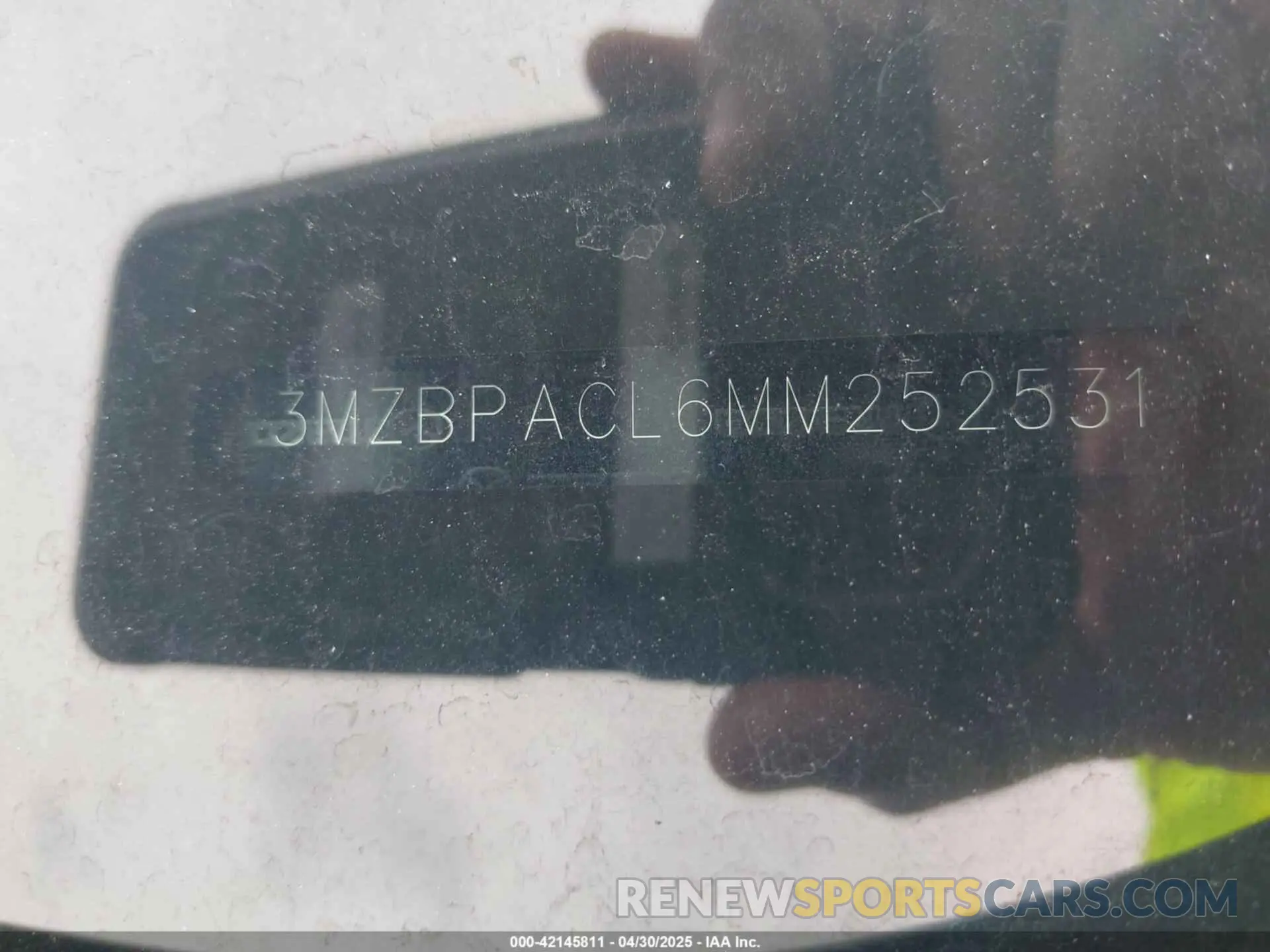 9 Photograph of a damaged car 3MZBPACL6MM252531 MAZDA MAZDA3 2021