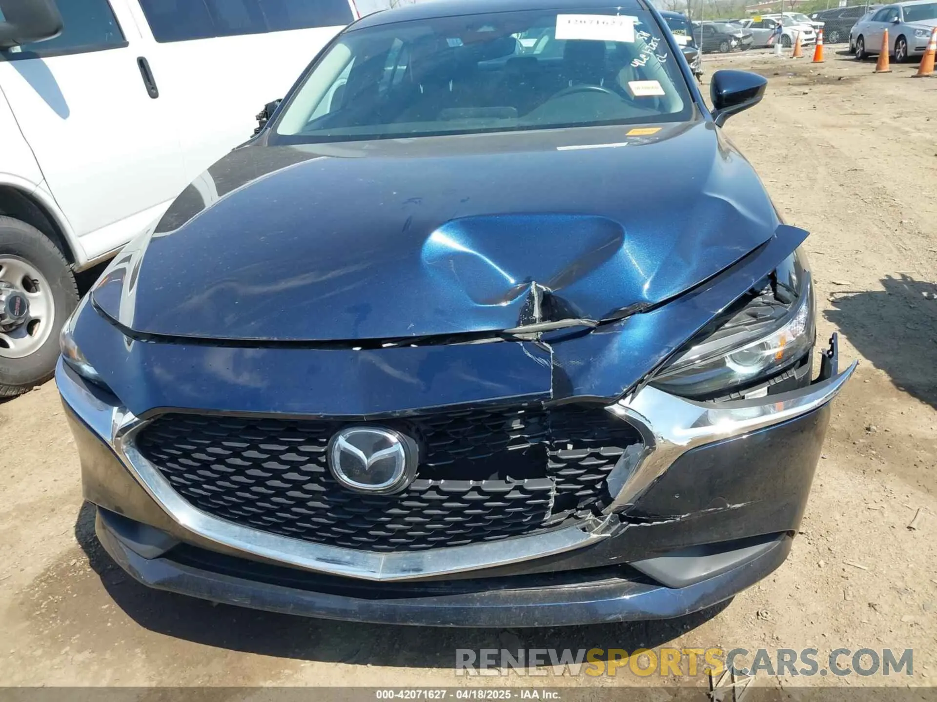 12 Photograph of a damaged car 3MZBPBBL2MM214771 MAZDA MAZDA3 2021