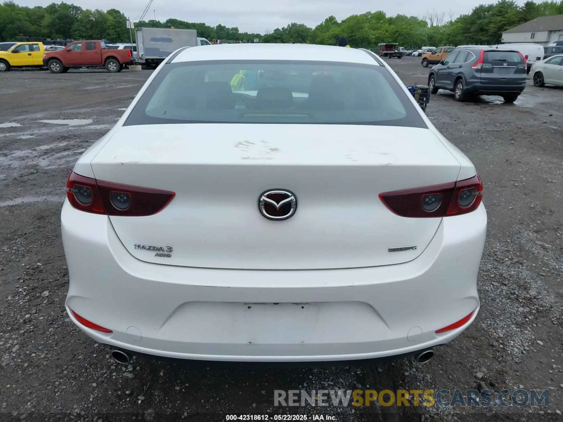 16 Photograph of a damaged car 3MZBPBCL0MM250862 MAZDA MAZDA3 2021
