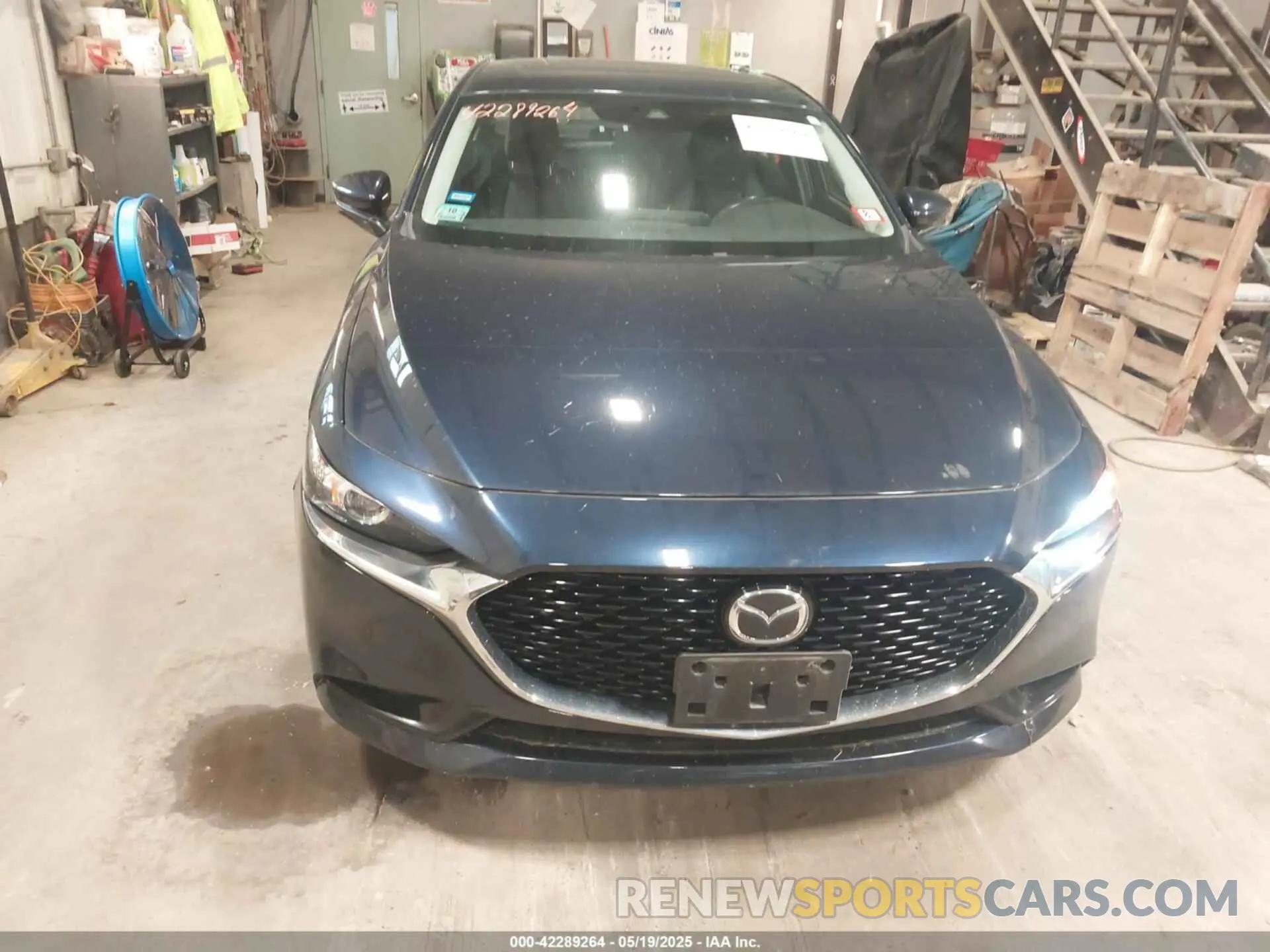 13 Photograph of a damaged car 3MZBPBCLXMM251212 MAZDA MAZDA3 2021