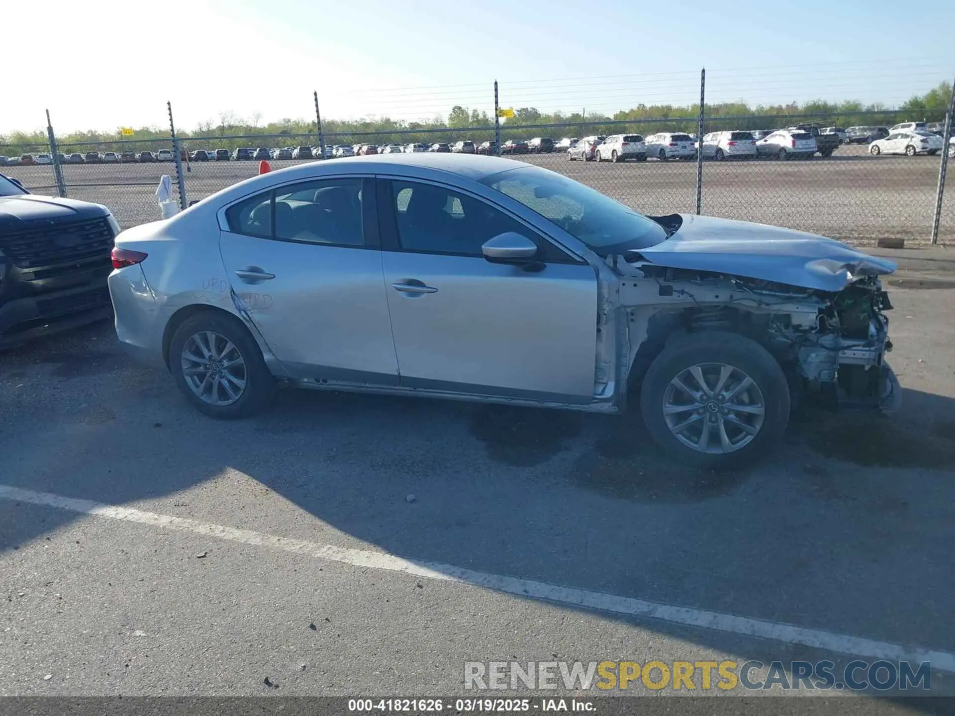 14 Photograph of a damaged car JM1BPAA71M1335435 MAZDA MAZDA3 2021