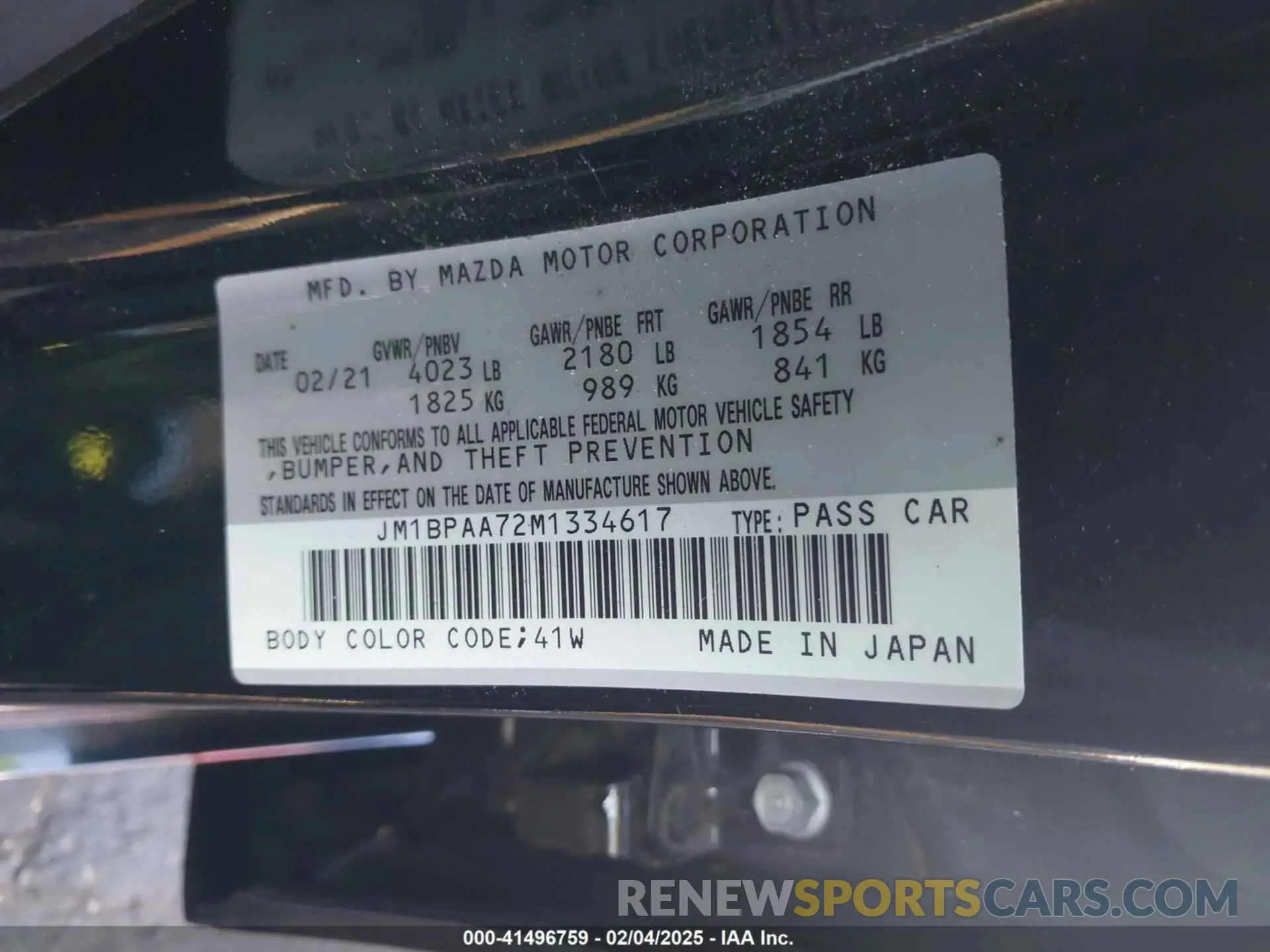 9 Photograph of a damaged car JM1BPAA72M1334617 MAZDA MAZDA3 2021