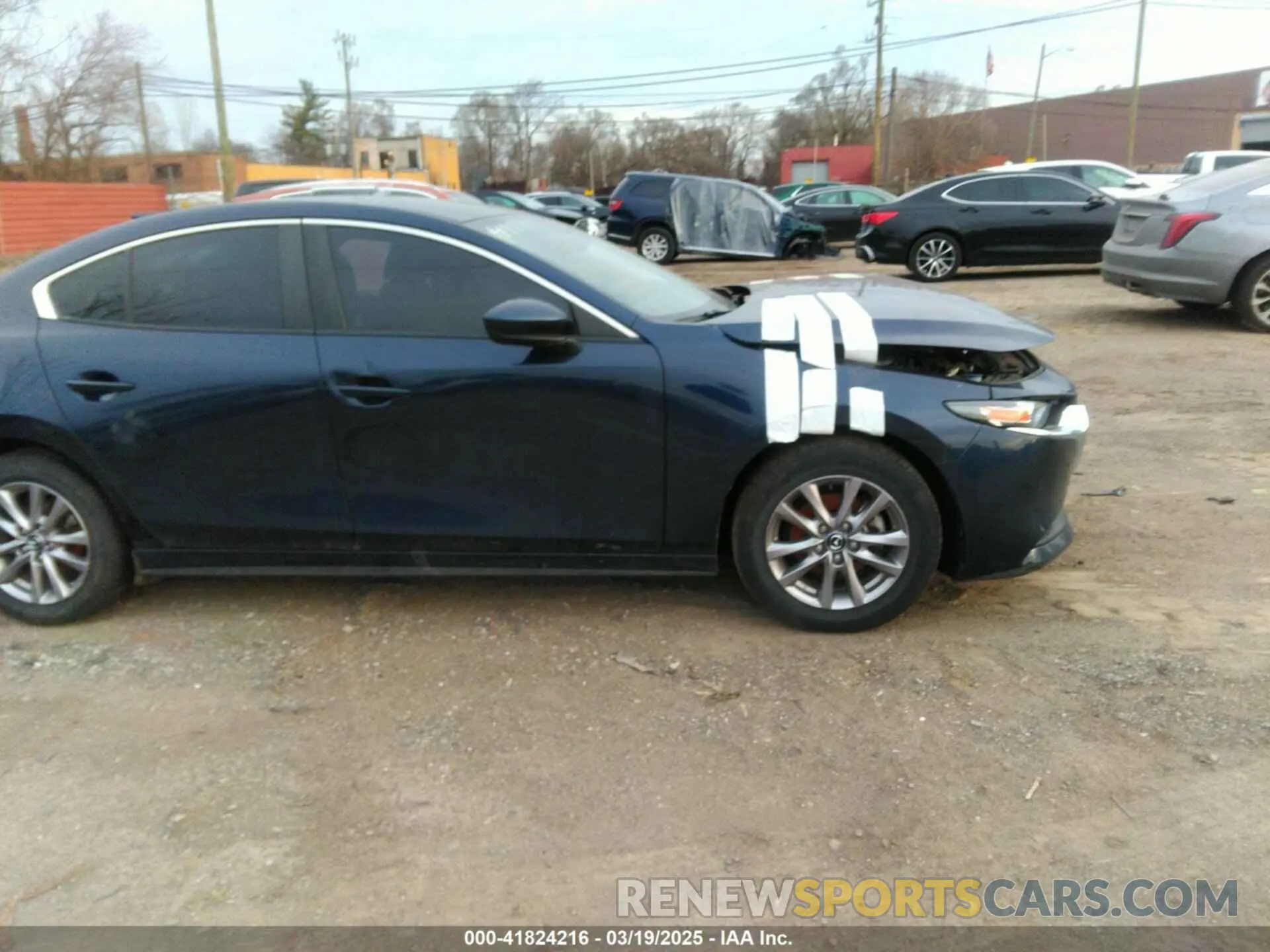 13 Photograph of a damaged car JM1BPAAL7M1314117 MAZDA MAZDA3 2021