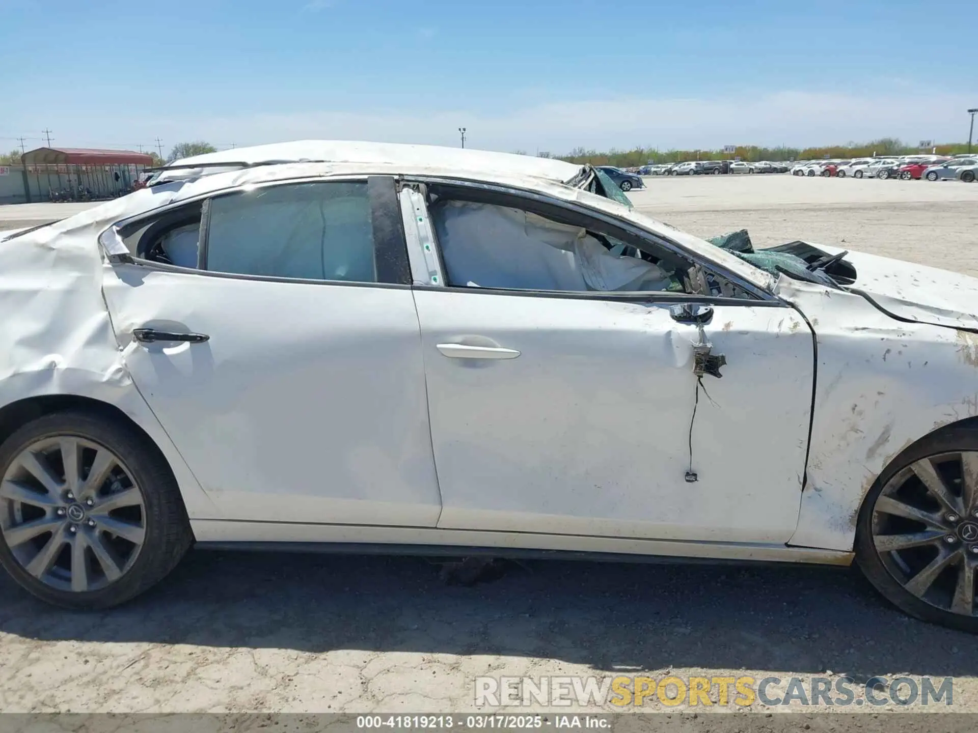 12 Photograph of a damaged car JM1BPABL0M1333705 MAZDA MAZDA3 2021