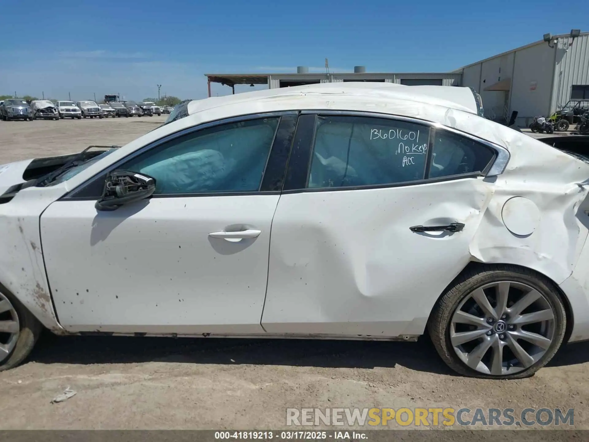 13 Photograph of a damaged car JM1BPABL0M1333705 MAZDA MAZDA3 2021