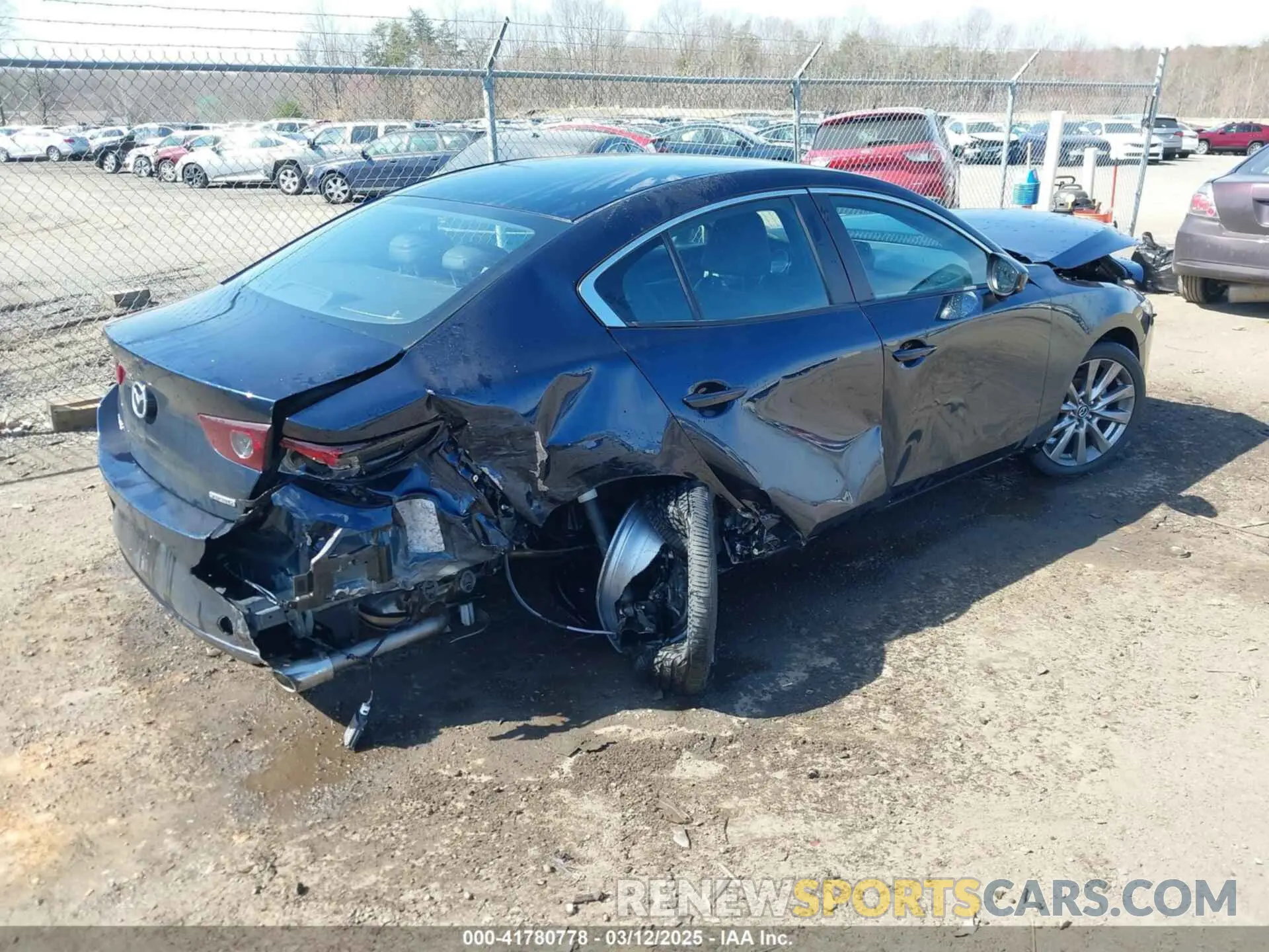 4 Photograph of a damaged car JM1BPABL4M1326899 MAZDA MAZDA3 2021