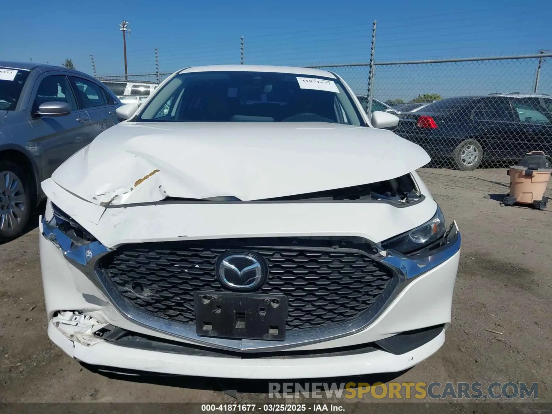 12 Photograph of a damaged car JM1BPABL7M1330705 MAZDA MAZDA3 2021