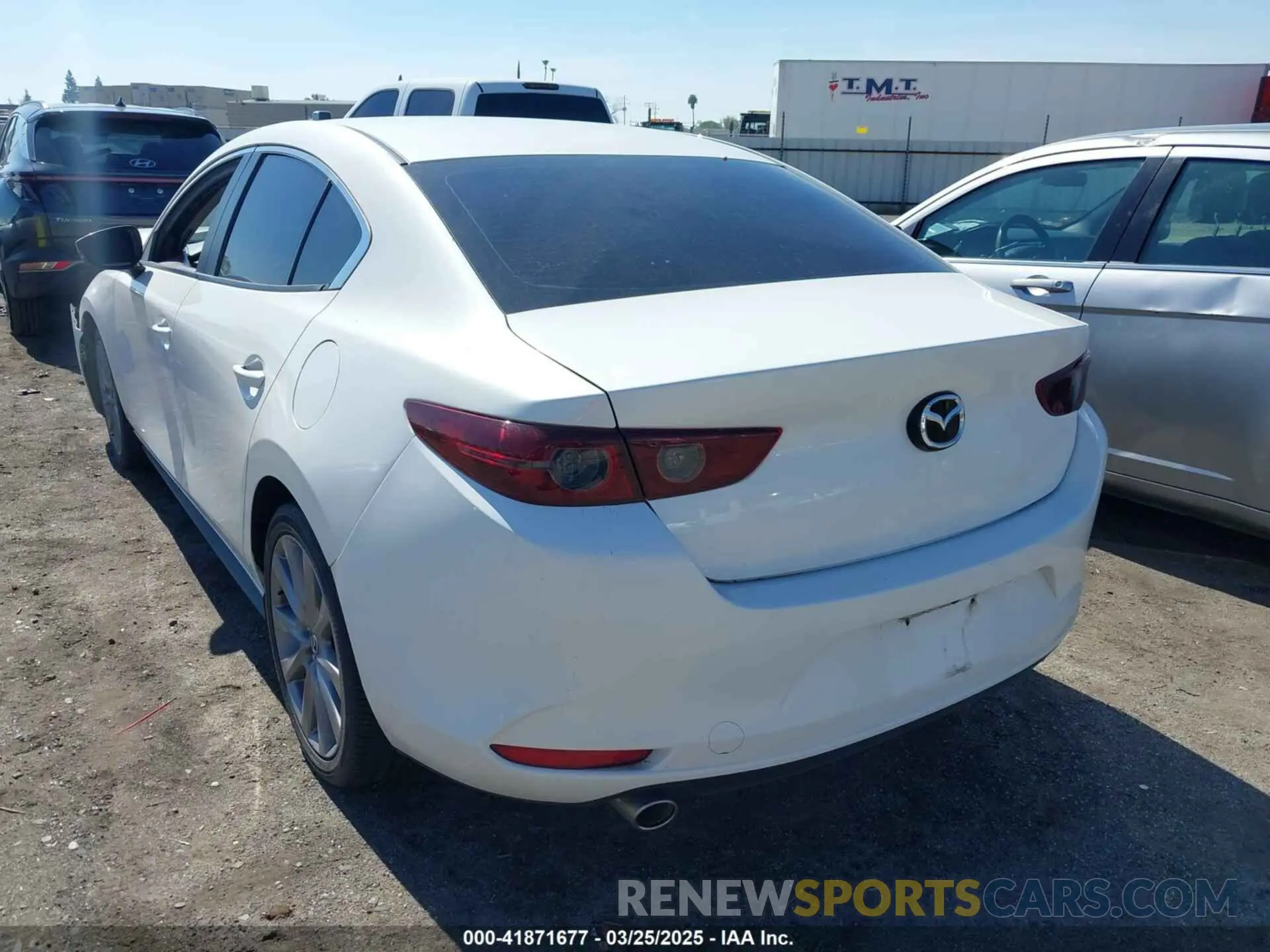3 Photograph of a damaged car JM1BPABL7M1330705 MAZDA MAZDA3 2021