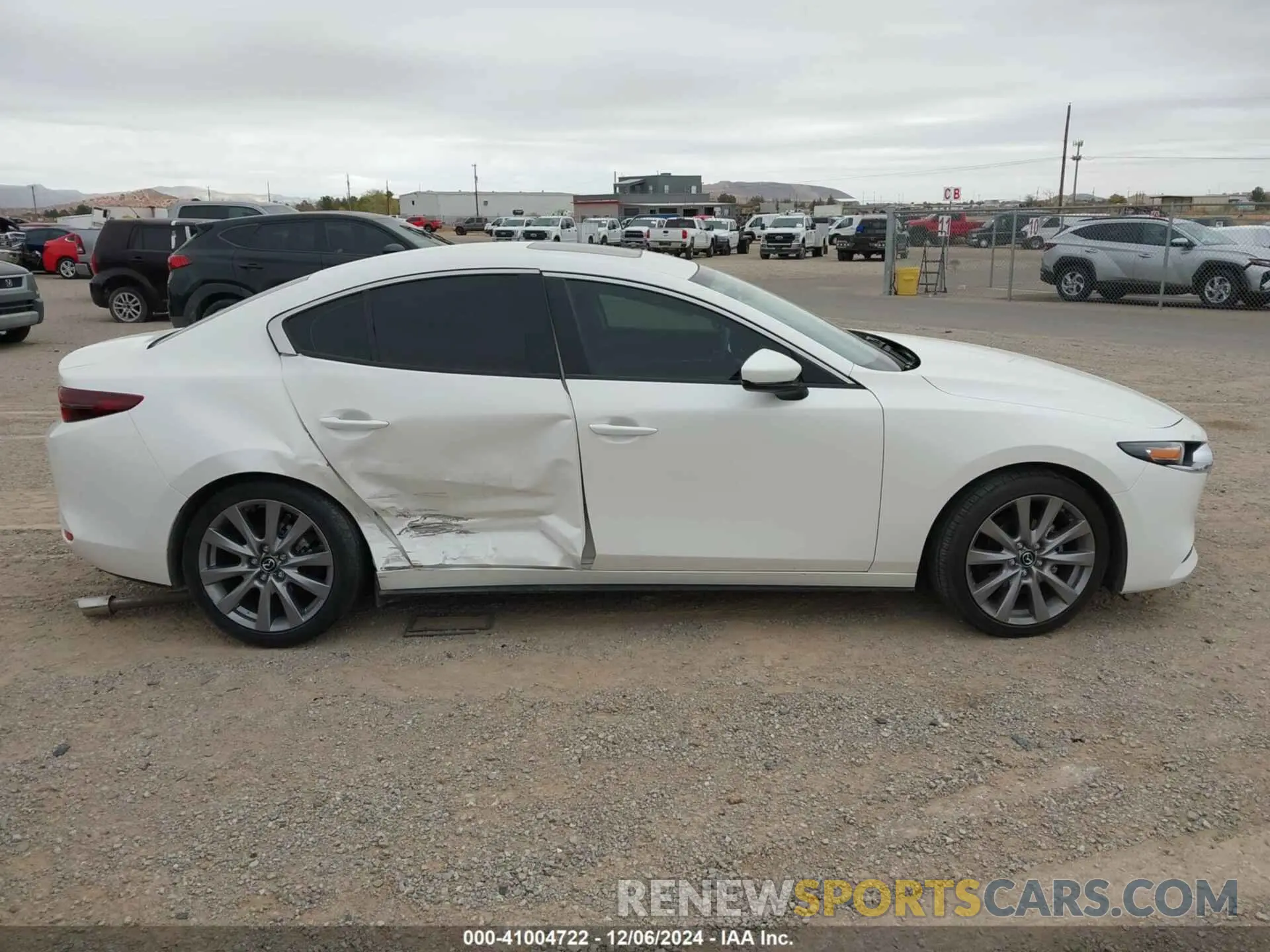 13 Photograph of a damaged car JM1BPACL1M1318242 MAZDA MAZDA3 2021