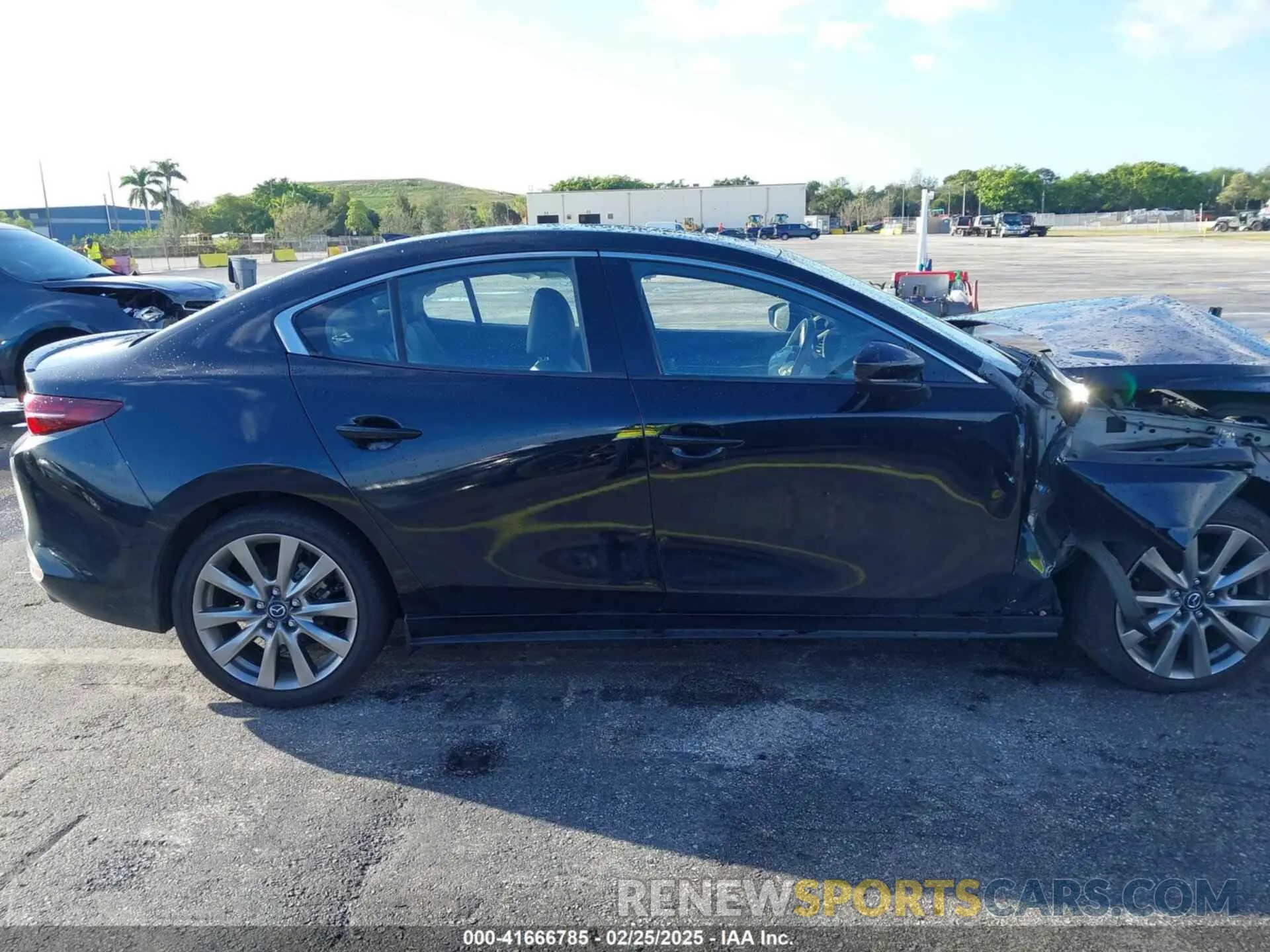 13 Photograph of a damaged car JM1BPADL7M1303484 MAZDA MAZDA3 2021