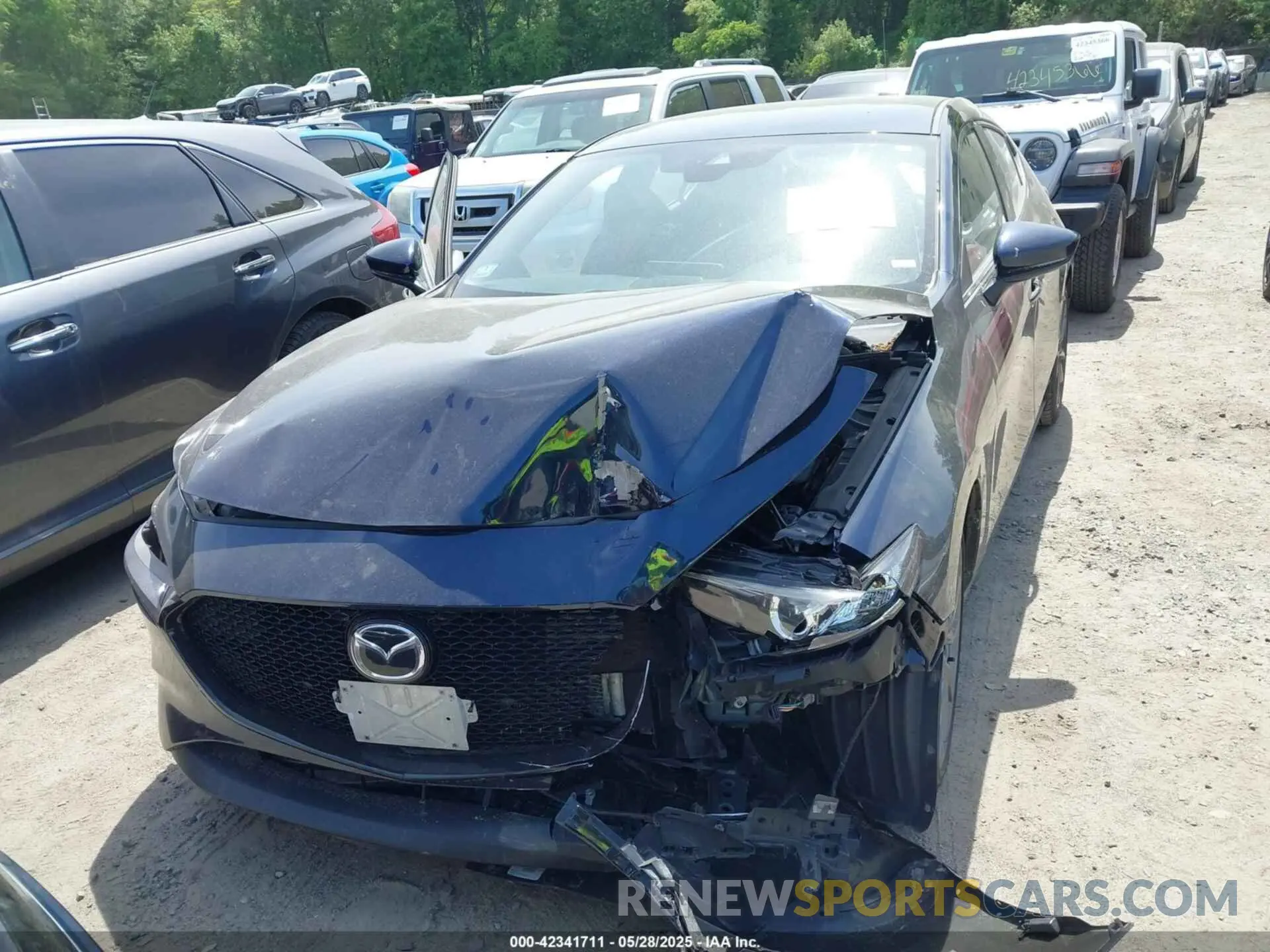 12 Photograph of a damaged car JM1BPAKL0M1323353 MAZDA MAZDA3 2021