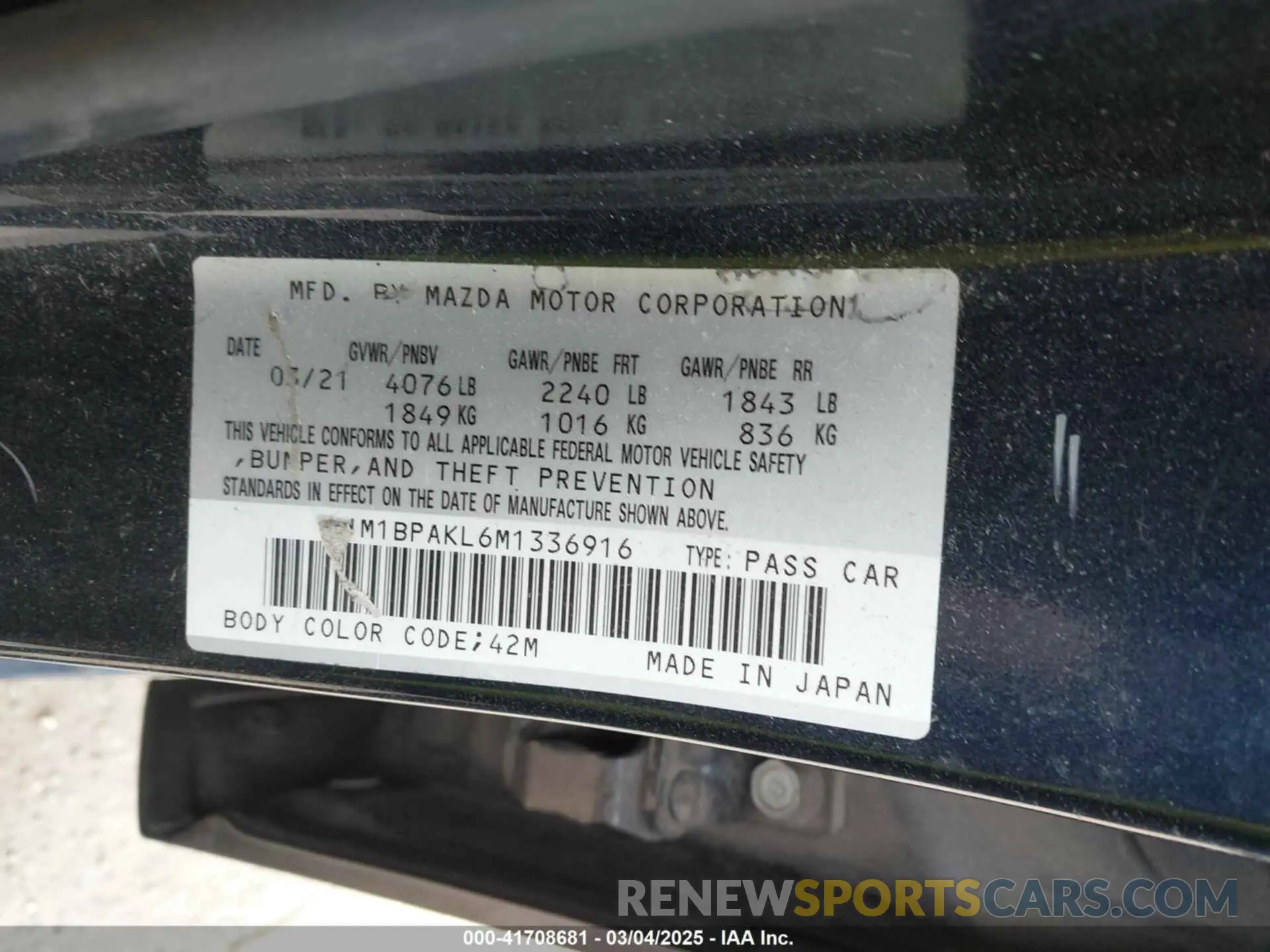 9 Photograph of a damaged car JM1BPAKL6M1336916 MAZDA MAZDA3 2021