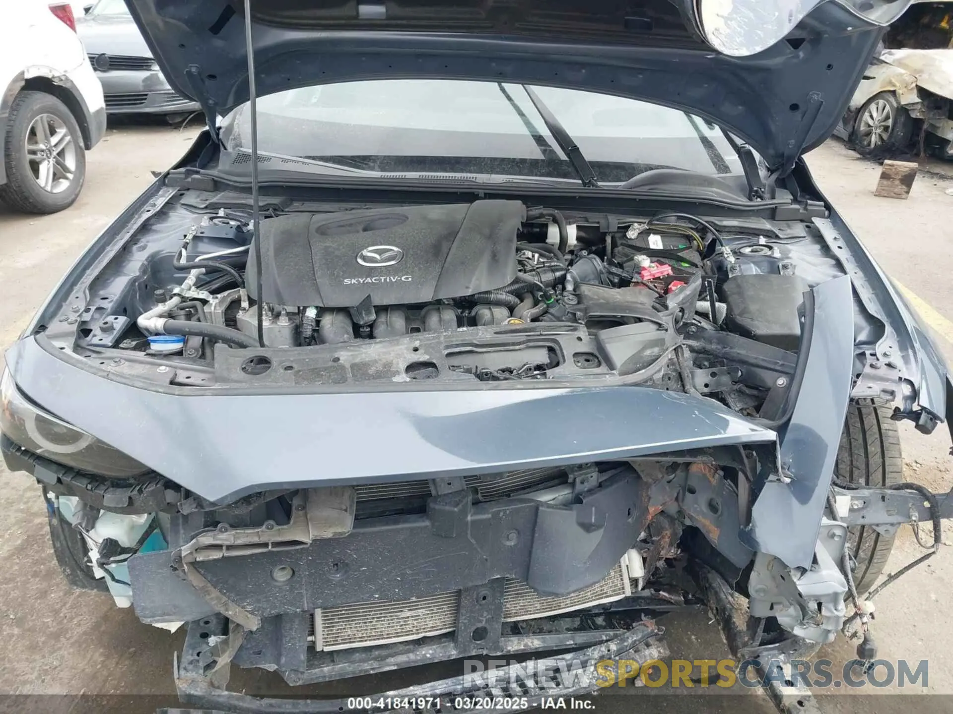 10 Photograph of a damaged car JM1BPAML1M1314092 MAZDA MAZDA3 2021