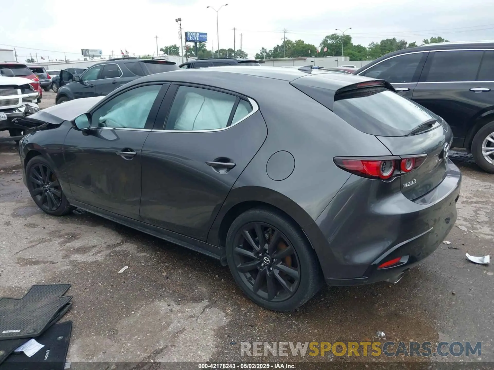 3 Photograph of a damaged car JM1BPAML1M1318708 MAZDA MAZDA3 2021