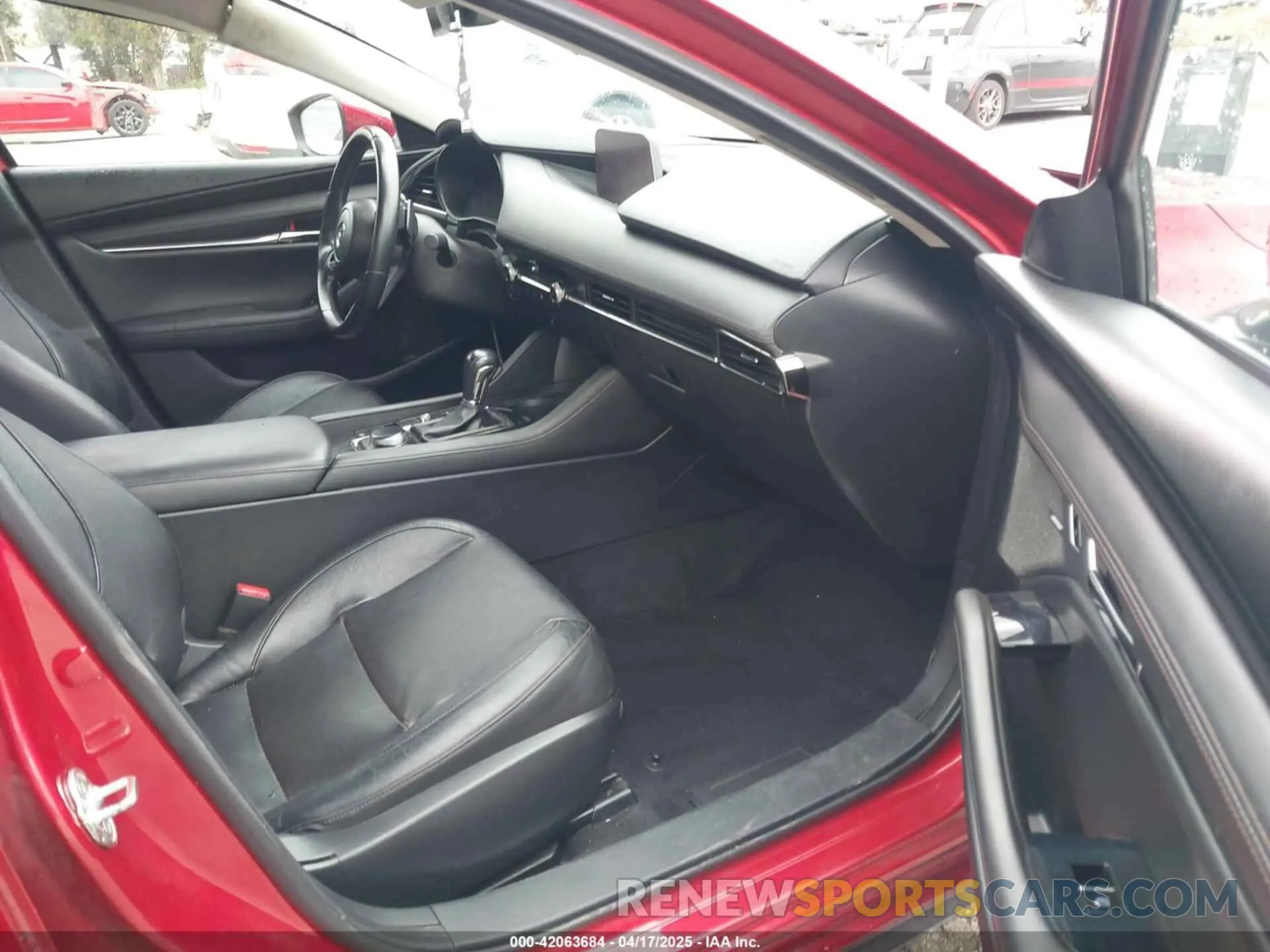 5 Photograph of a damaged car JM1BPBDL6M1305765 MAZDA MAZDA3 2021