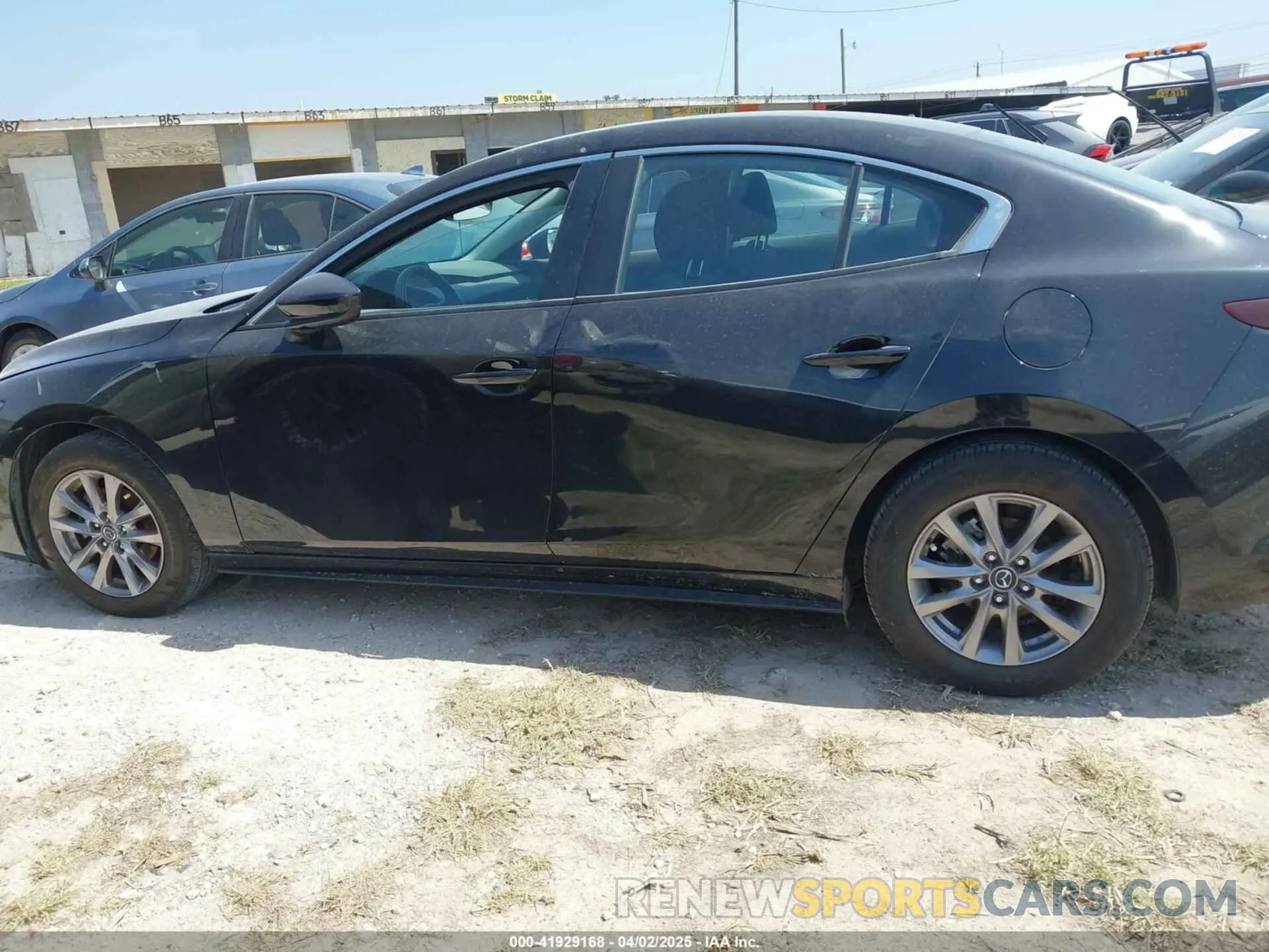 14 Photograph of a damaged car 3MZBPAA72NM307578 MAZDA MAZDA3 2022