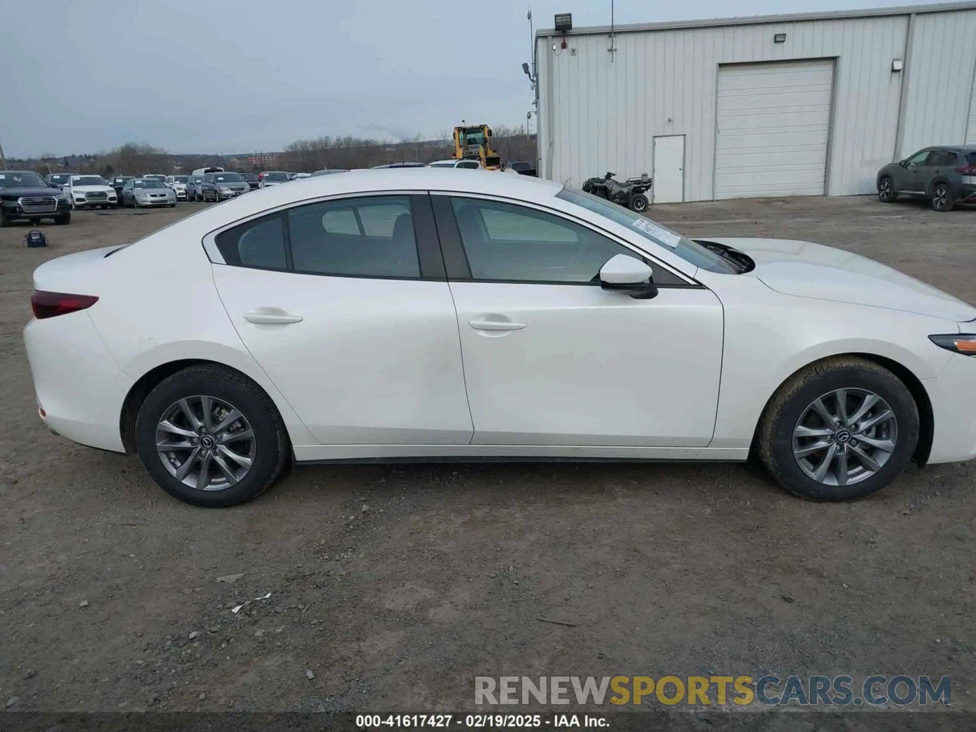 13 Photograph of a damaged car 3MZBPAAL8NM301314 MAZDA MAZDA3 2022