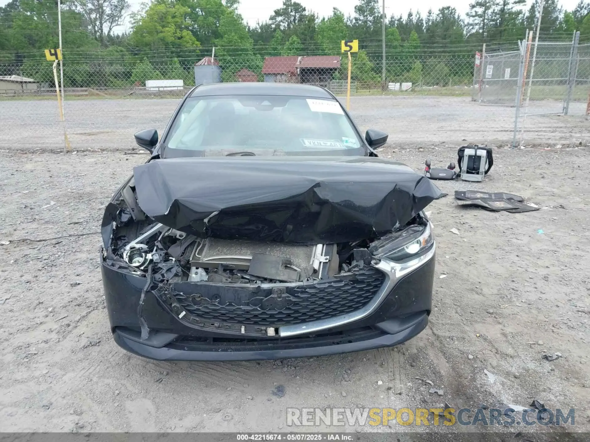 12 Photograph of a damaged car 3MZBPAAL8NM302740 MAZDA MAZDA3 2022