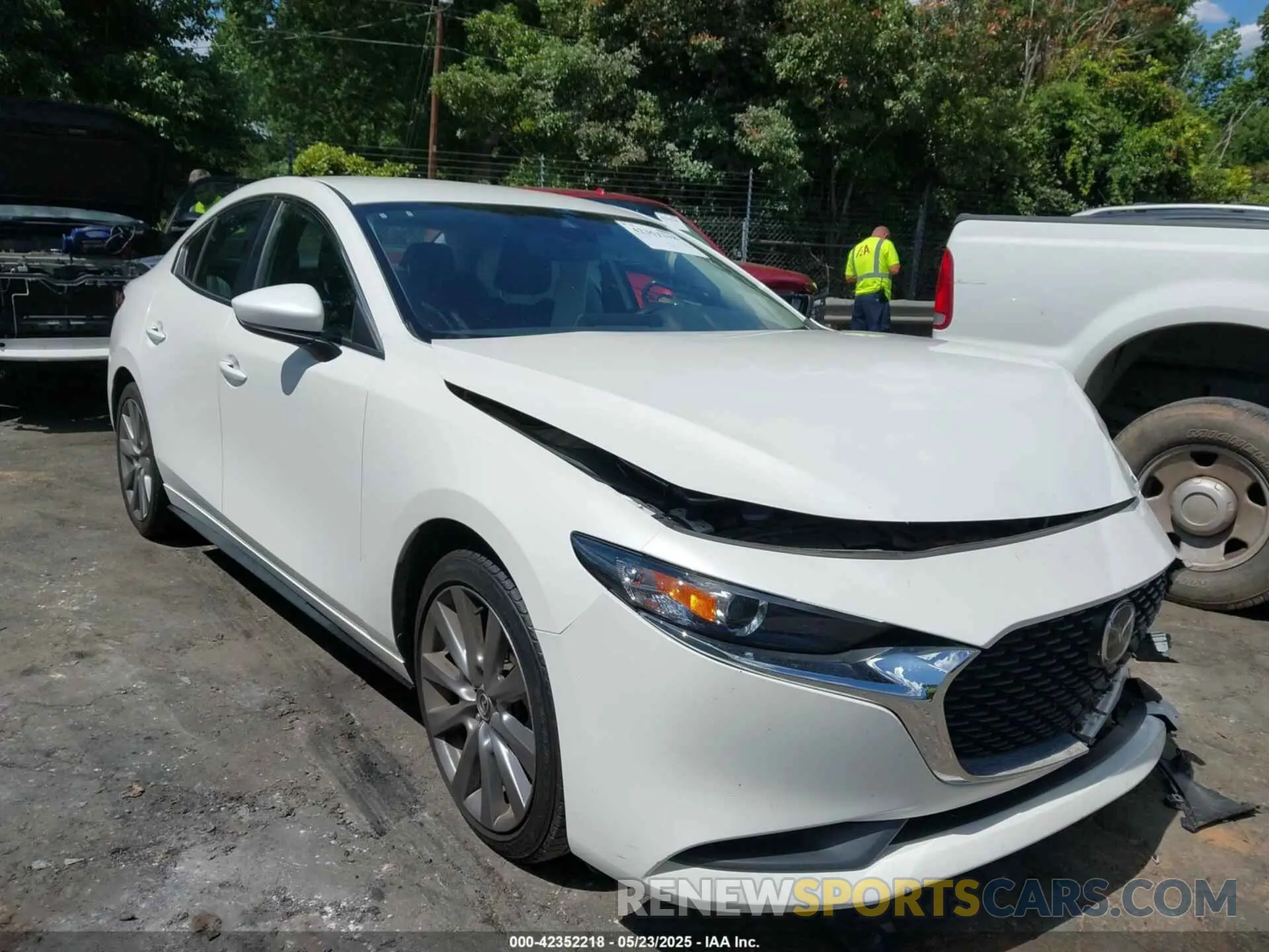 1 Photograph of a damaged car 3MZBPABL0NM313343 MAZDA MAZDA3 2022