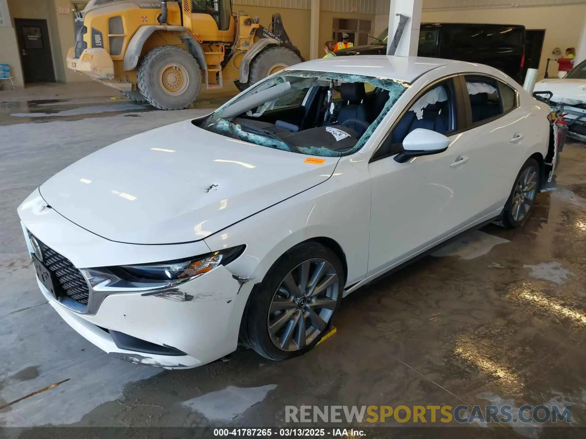 2 Photograph of a damaged car 3MZBPABL2NM313697 MAZDA MAZDA3 2022