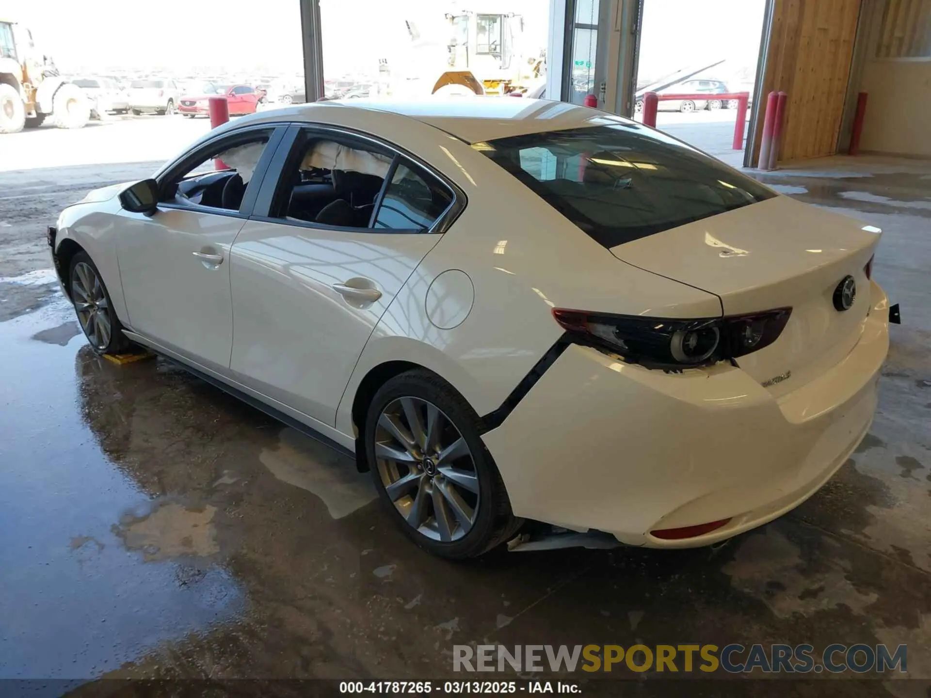 3 Photograph of a damaged car 3MZBPABL2NM313697 MAZDA MAZDA3 2022