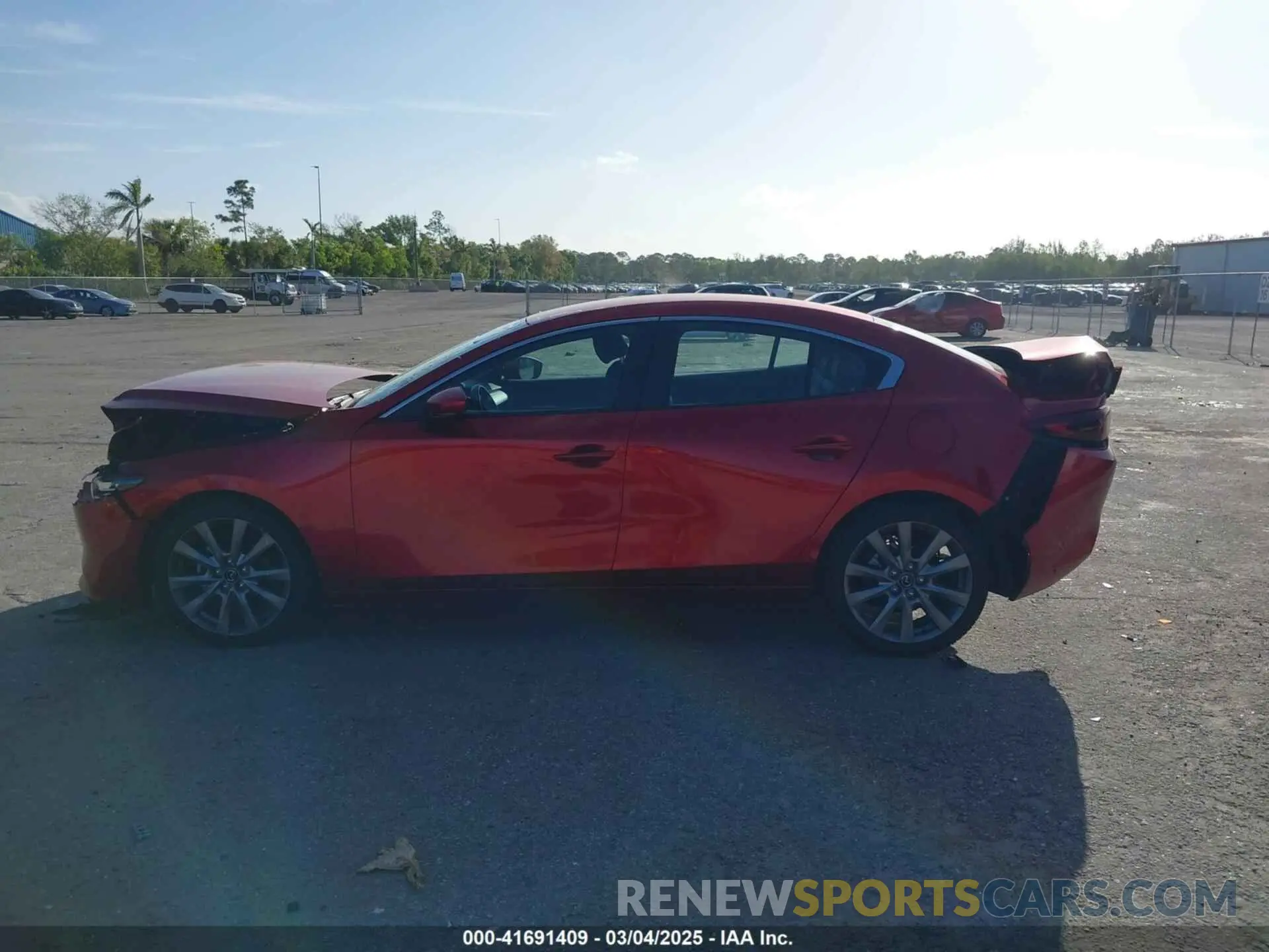 14 Photograph of a damaged car 3MZBPABL4NM302698 MAZDA MAZDA3 2022
