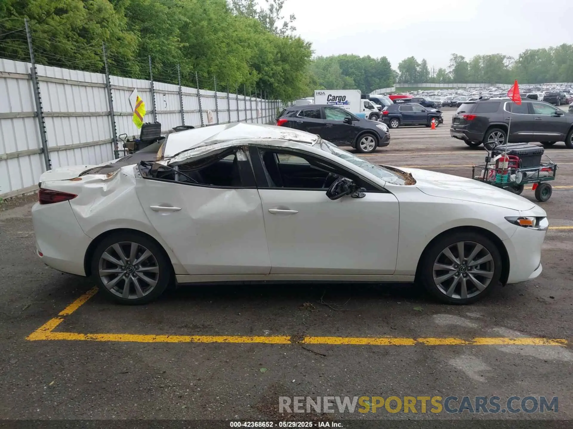 14 Photograph of a damaged car 3MZBPABL5NM315279 MAZDA MAZDA3 2022