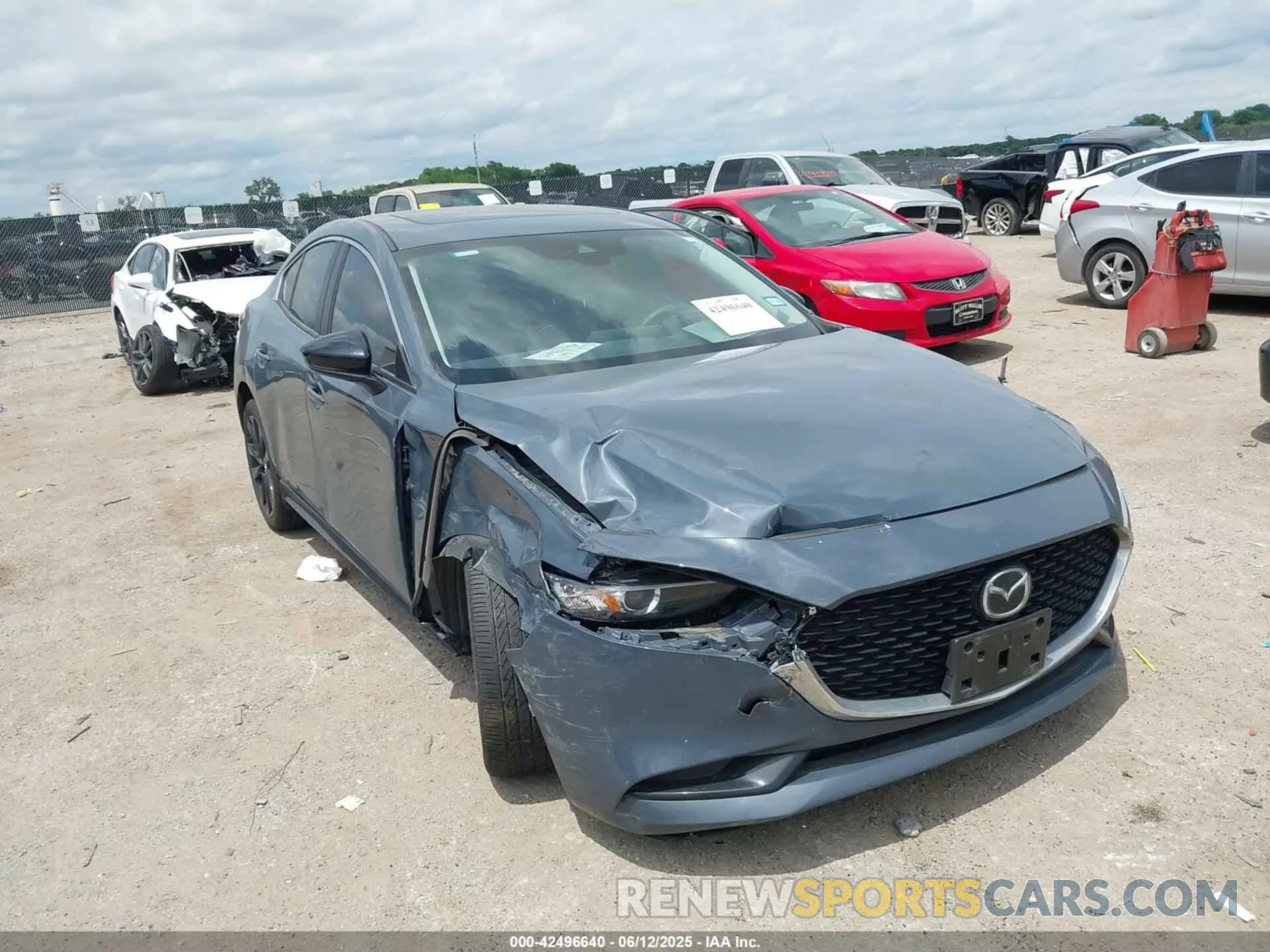 1 Photograph of a damaged car 3MZBPACL7NM312611 MAZDA MAZDA3 2022