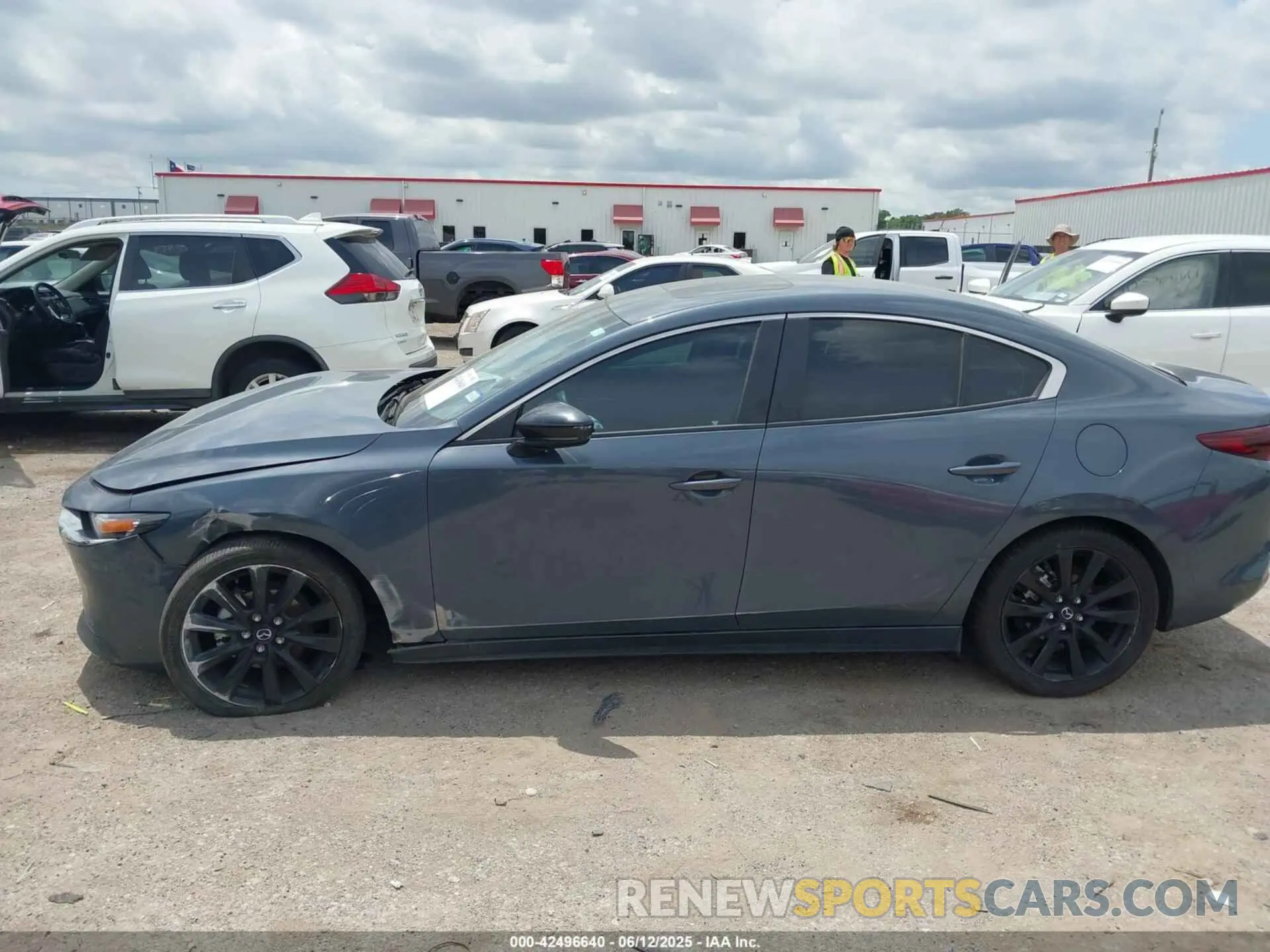 14 Photograph of a damaged car 3MZBPACL7NM312611 MAZDA MAZDA3 2022