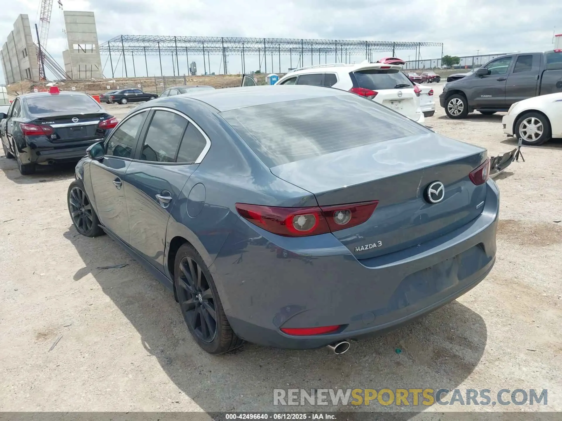 3 Photograph of a damaged car 3MZBPACL7NM312611 MAZDA MAZDA3 2022