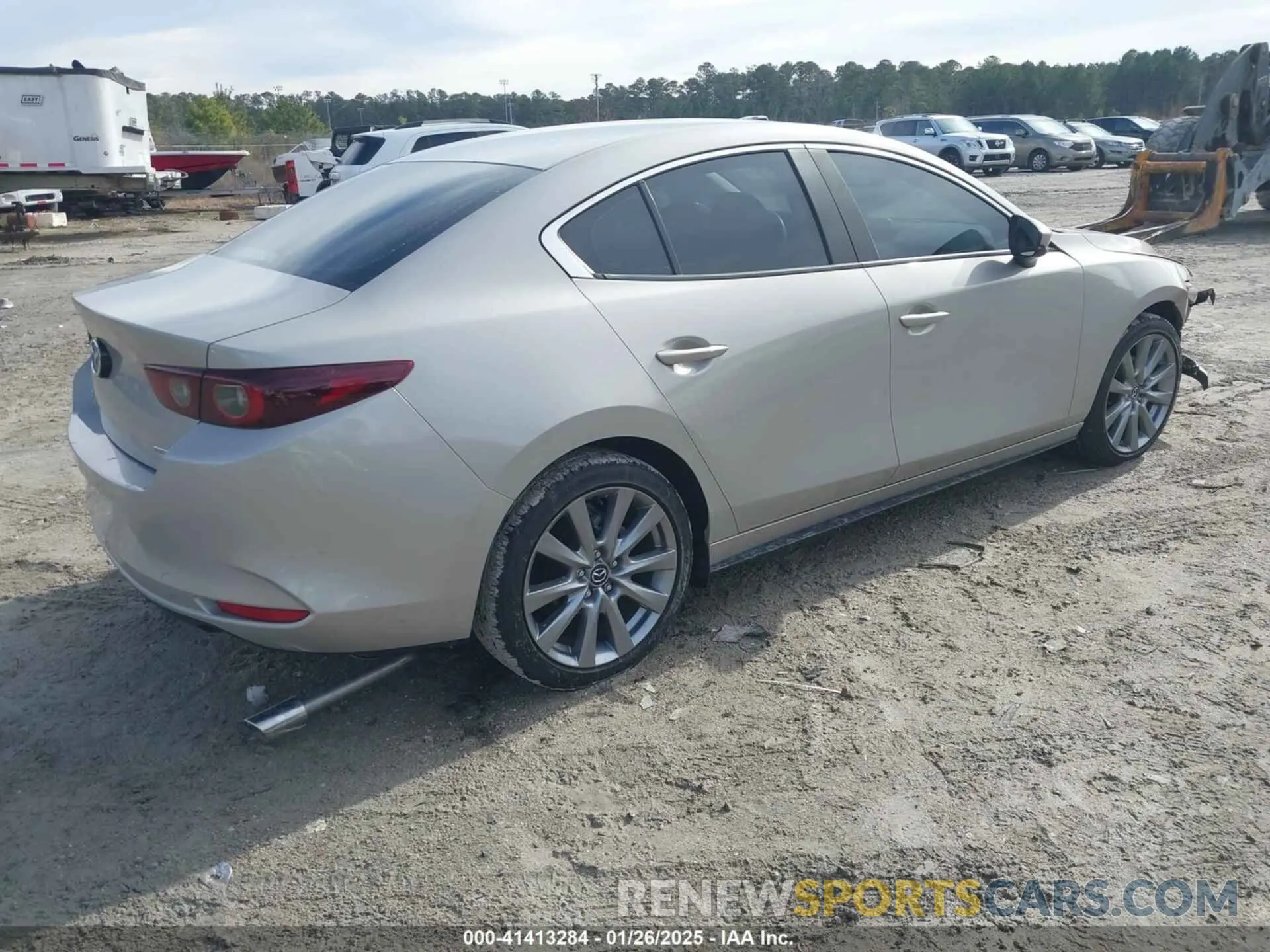 4 Photograph of a damaged car 3MZBPBCLXNM311300 MAZDA MAZDA3 2022