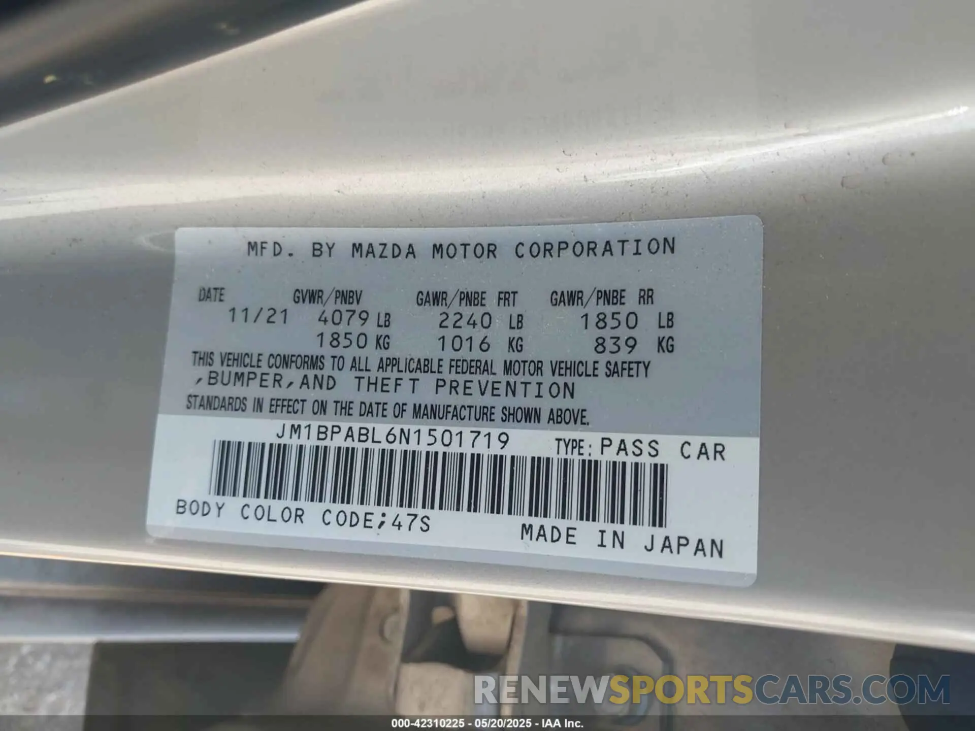 9 Photograph of a damaged car JM1BPABL6N1501719 MAZDA MAZDA3 2022