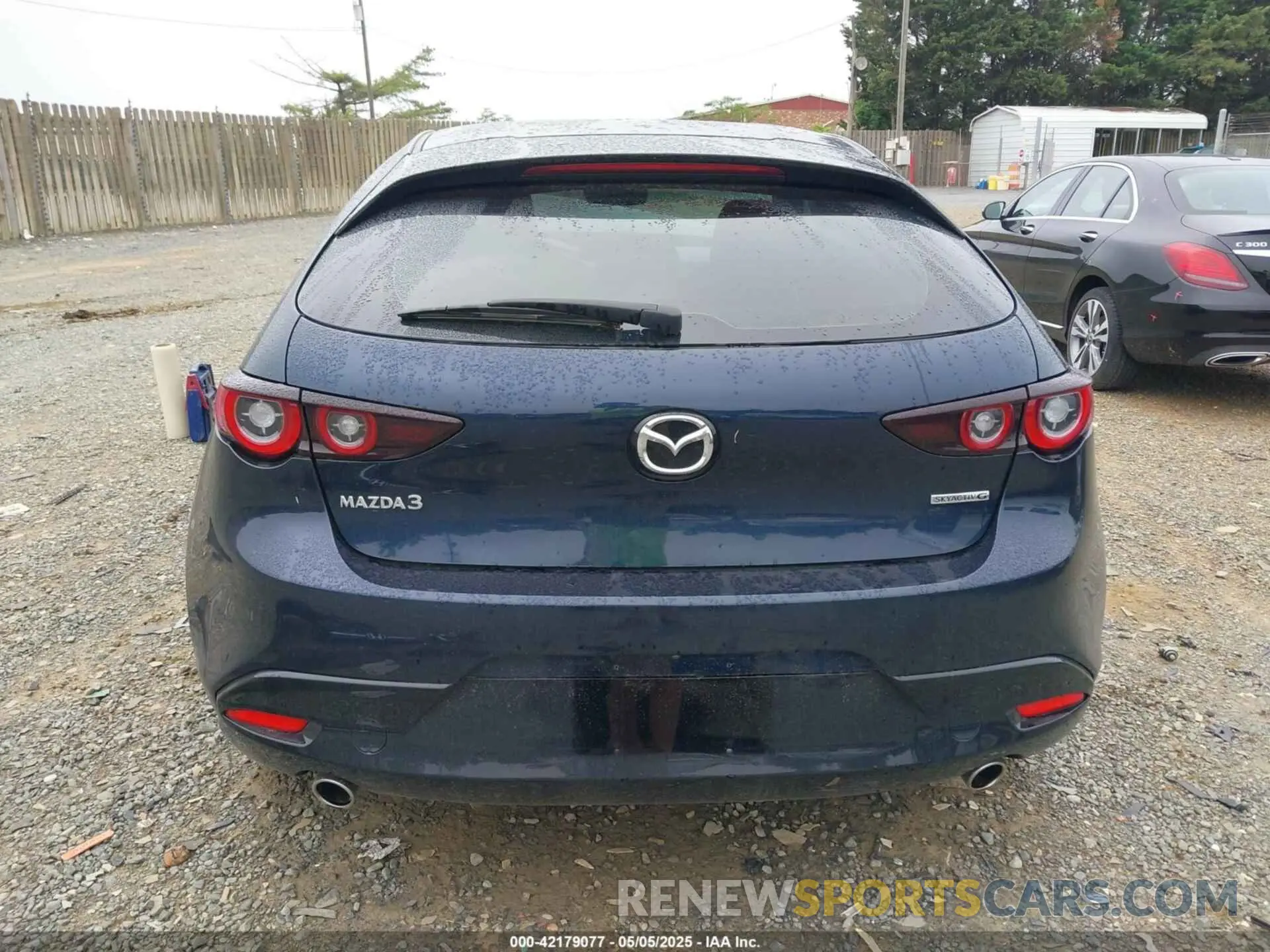 17 Photograph of a damaged car JM1BPALL2N1519259 MAZDA MAZDA3 2022