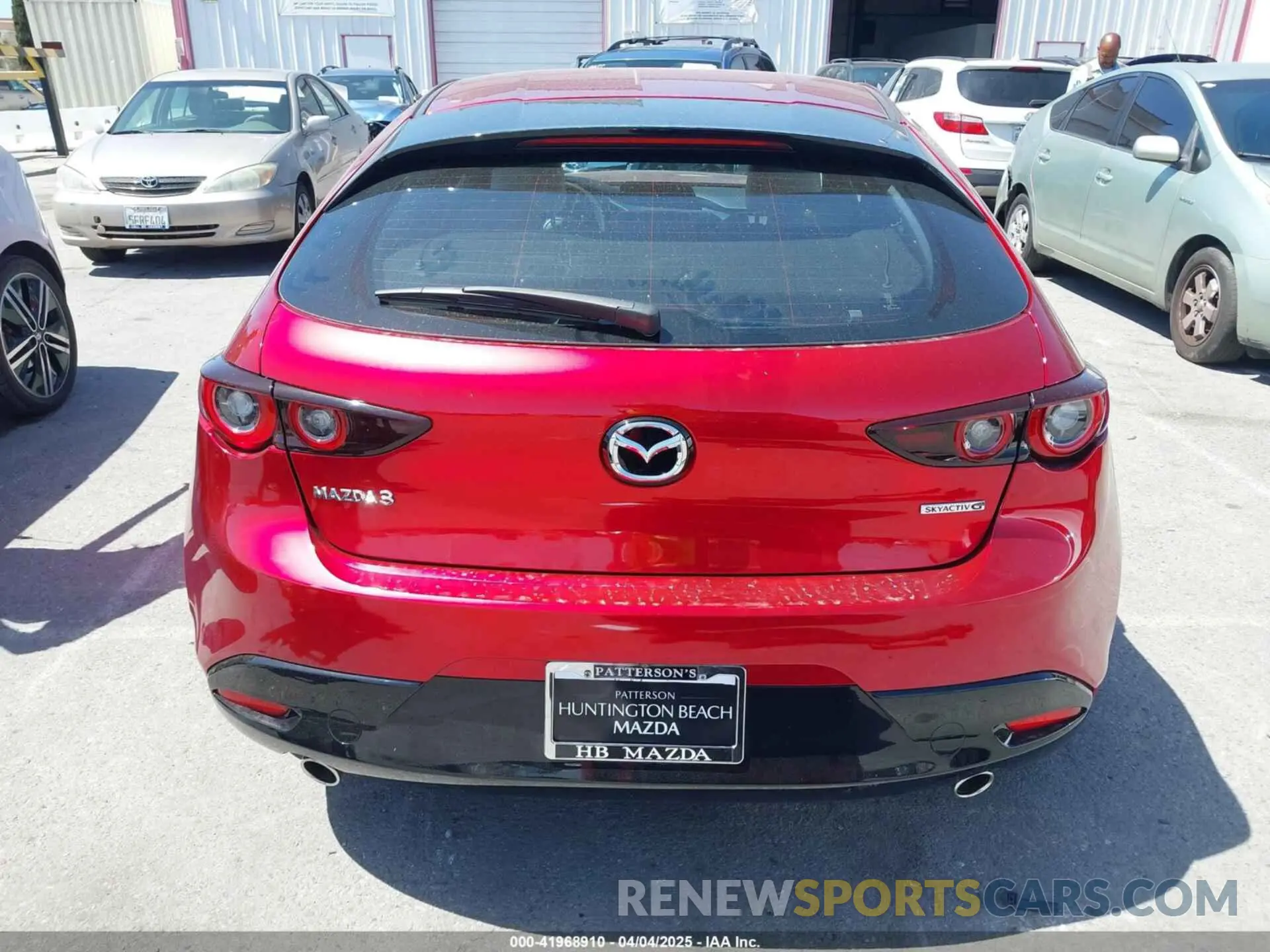 17 Photograph of a damaged car JM1BPALL9N1518688 MAZDA MAZDA3 2022