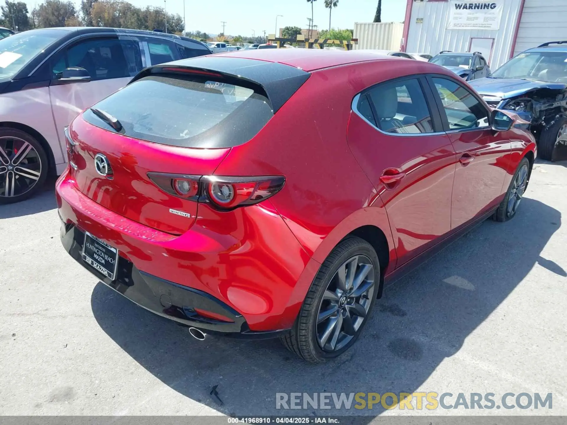 4 Photograph of a damaged car JM1BPALL9N1518688 MAZDA MAZDA3 2022