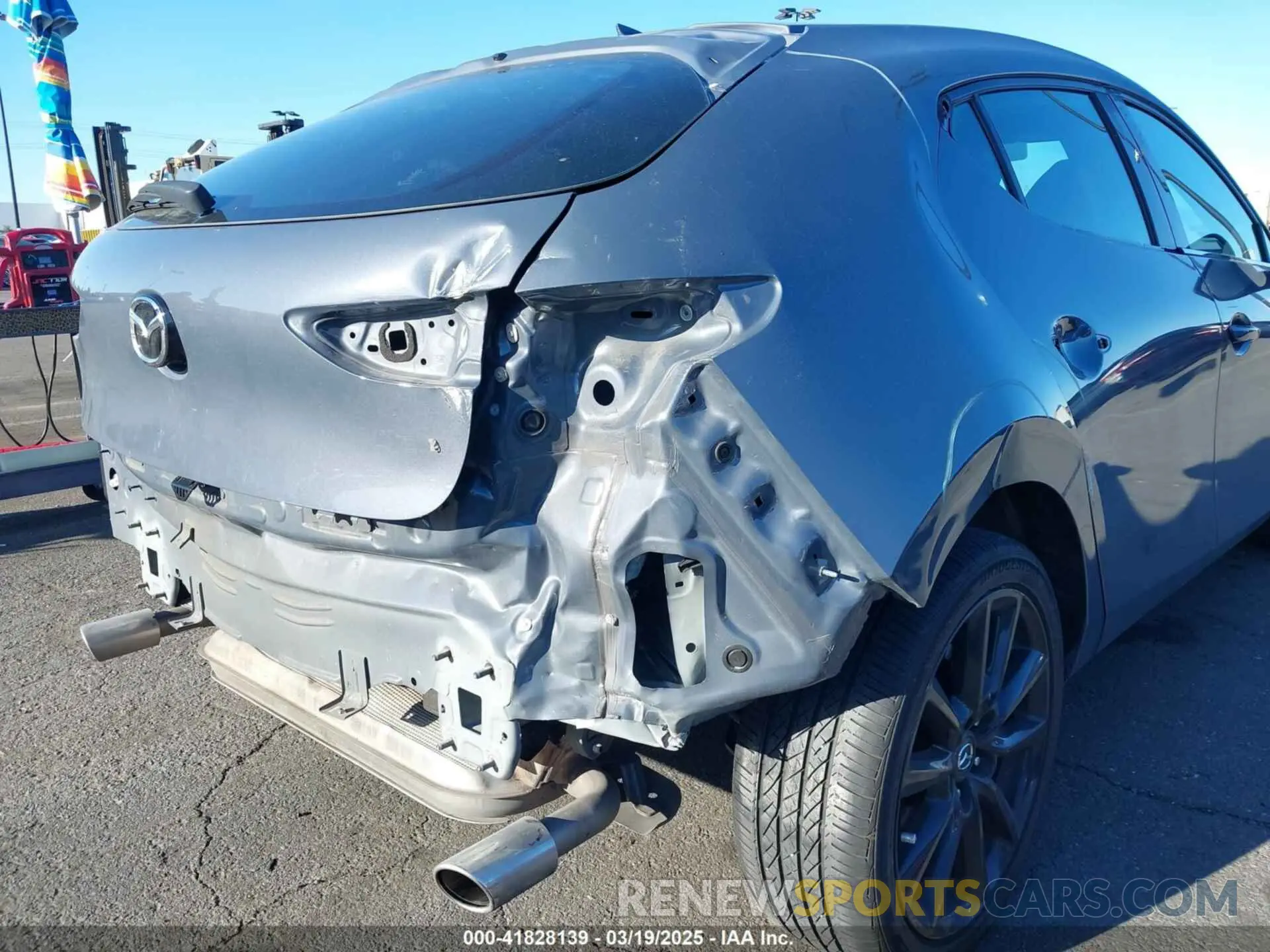 6 Photograph of a damaged car JM1BPAML4N1521836 MAZDA MAZDA3 2022