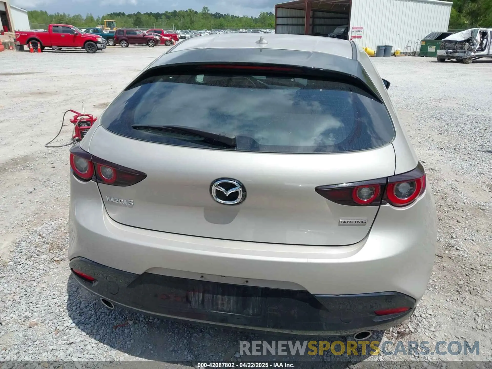 16 Photograph of a damaged car JM1BPAML5N1507556 MAZDA MAZDA3 2022