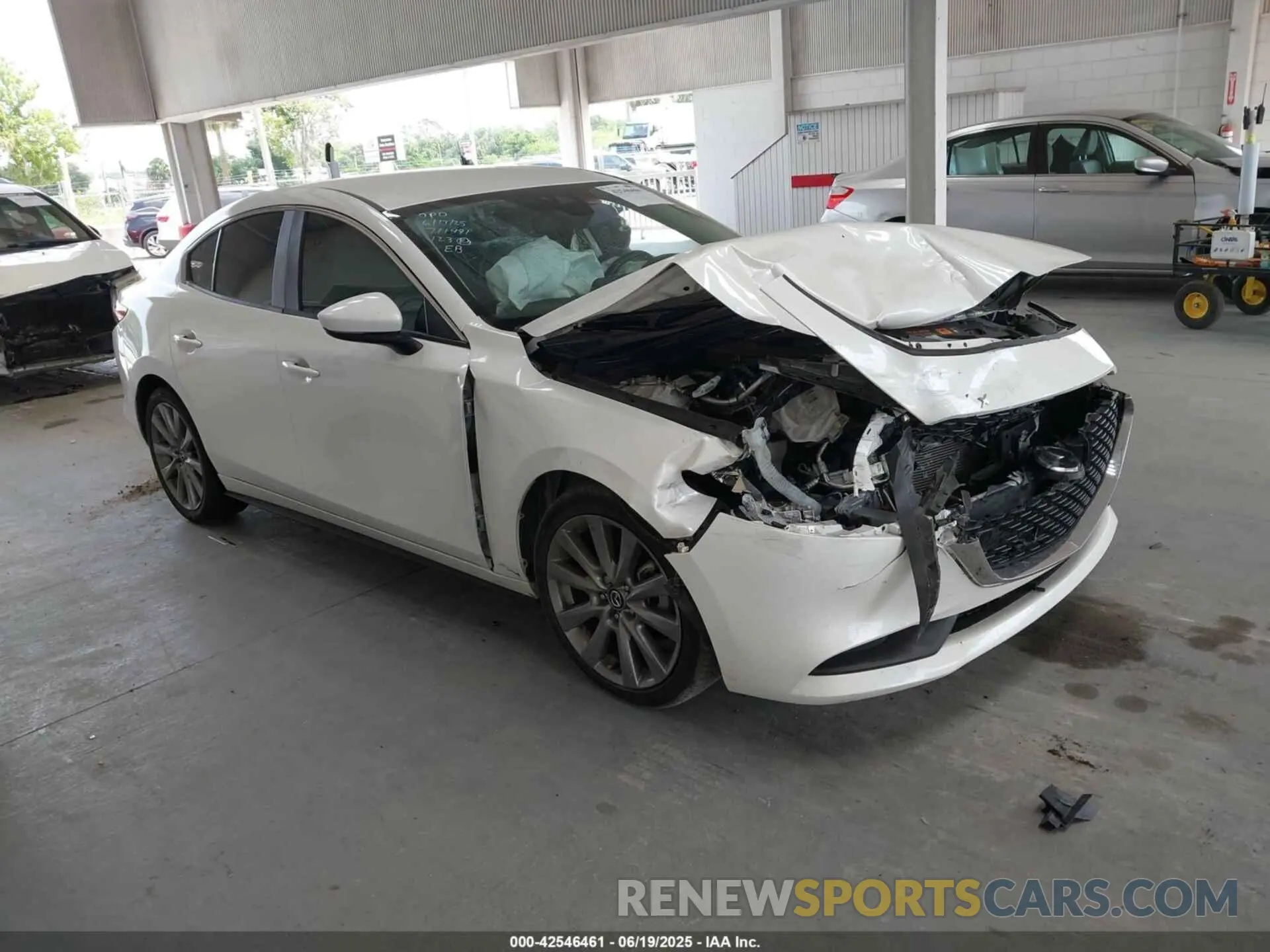 1 Photograph of a damaged car 3MZBPABM1PM383204 MAZDA MAZDA3 2023