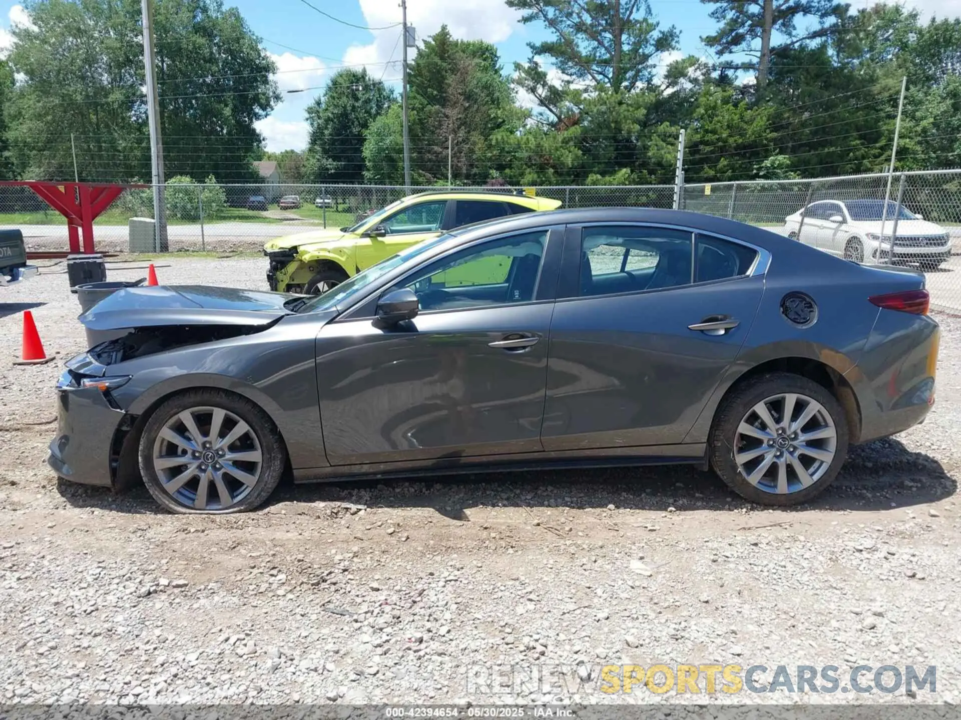 15 Photograph of a damaged car 3MZBPABM3PM361334 MAZDA MAZDA3 2023